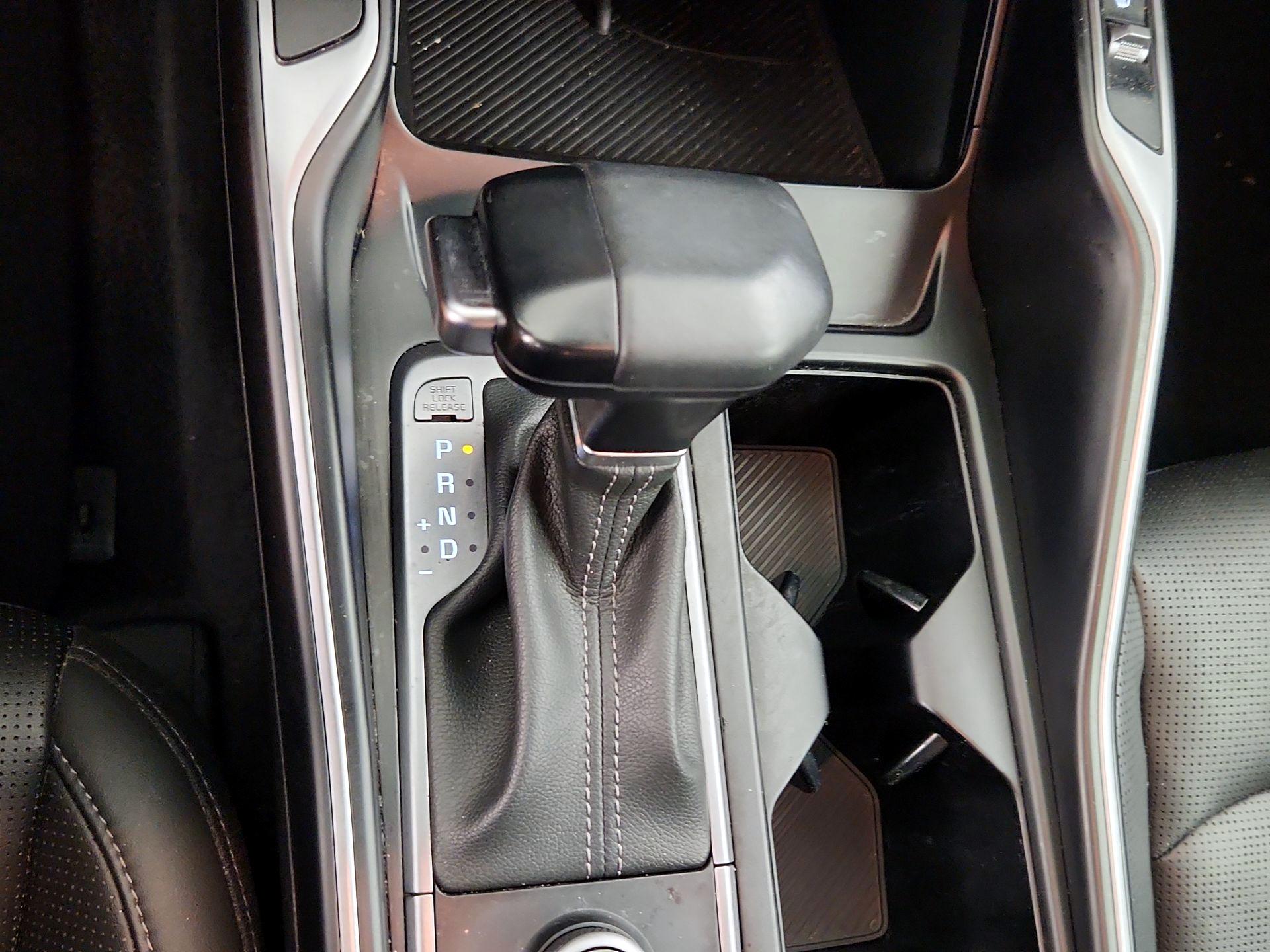 Thumbnail: 2024 Kia Sorento - 18