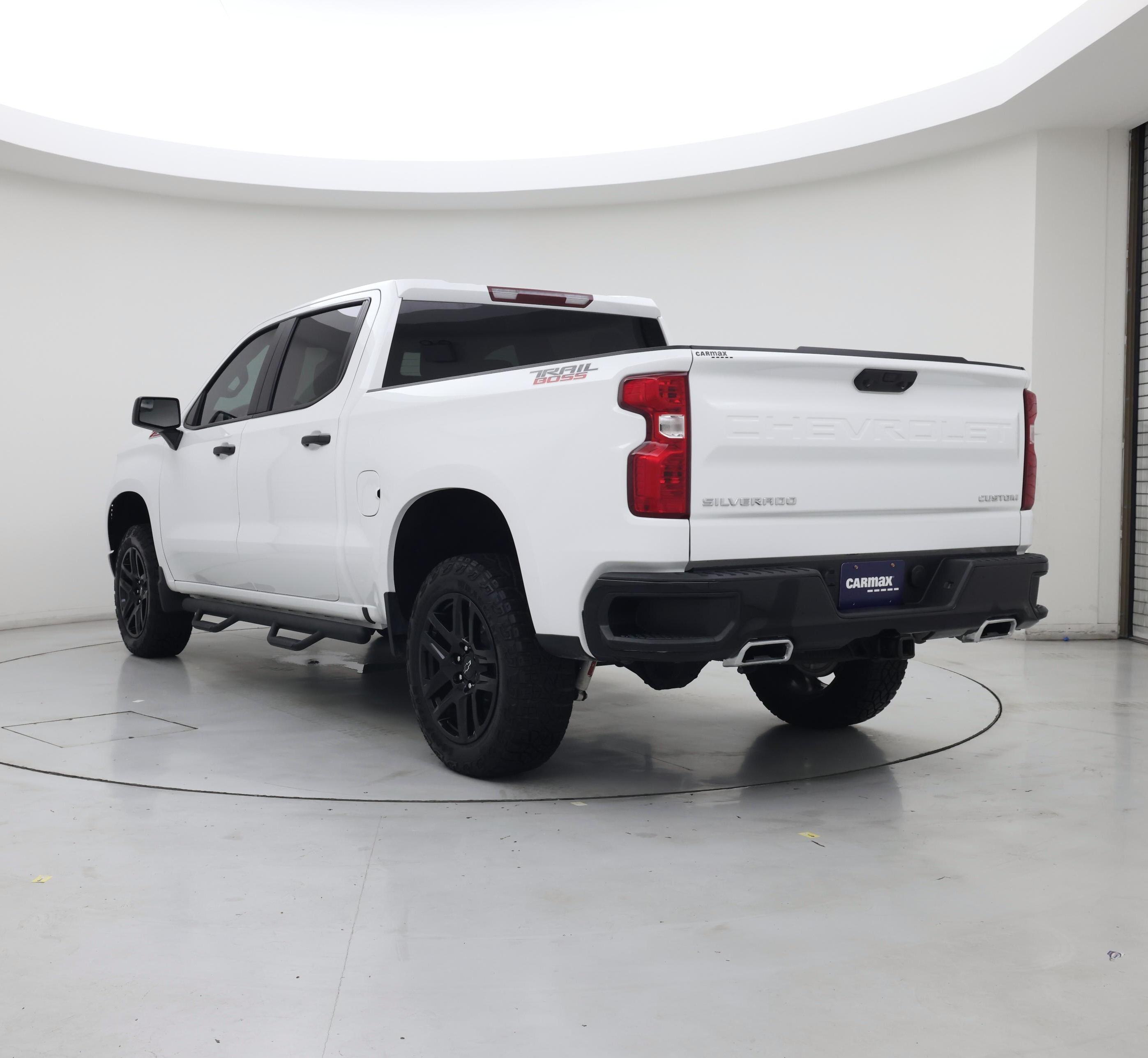 Thumbnail: 2025 Chevrolet Silverado 1500 - 2