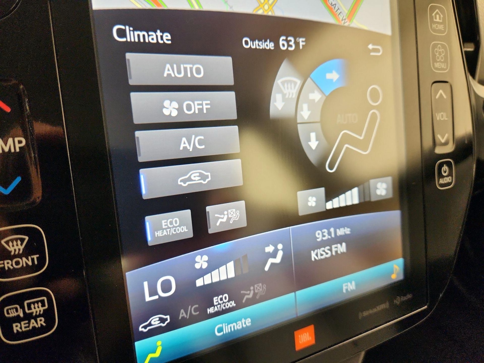 2022 Toyota Prius Limited - Photo 18