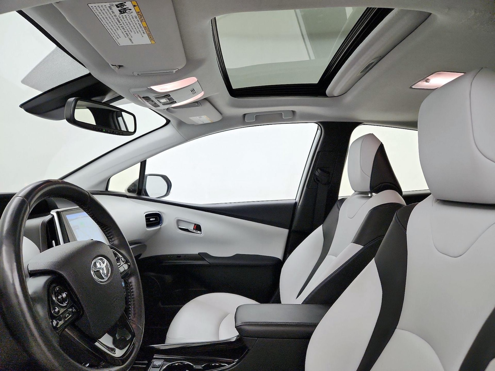 2022 Toyota Prius Limited - Photo 21