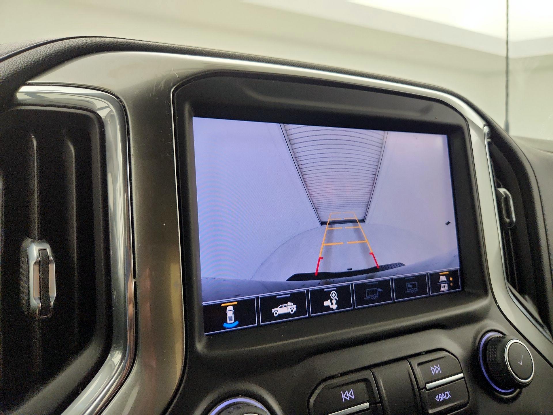 Thumbnail: 2020 Chevrolet Silverado 3500 - 12