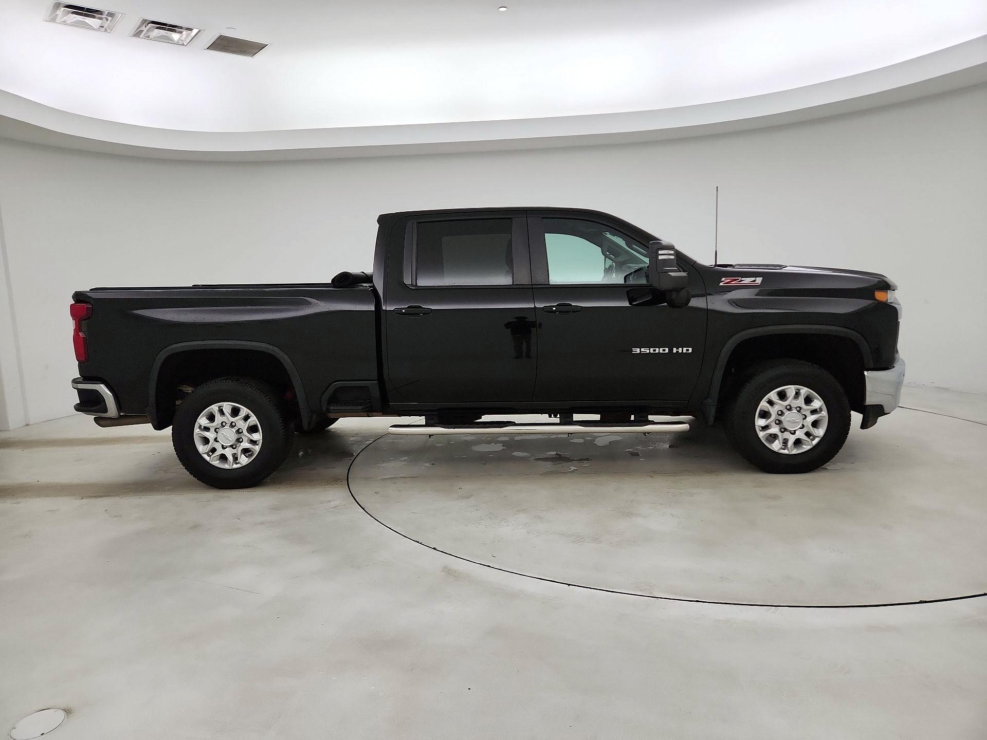 Thumbnail: 2020 Chevrolet Silverado 3500 - 4