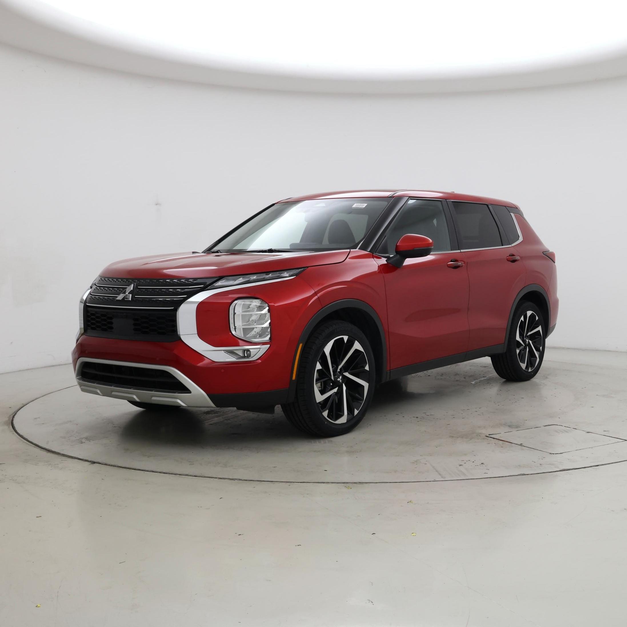 Thumbnail: 2024 Mitsubishi Outlander - 4