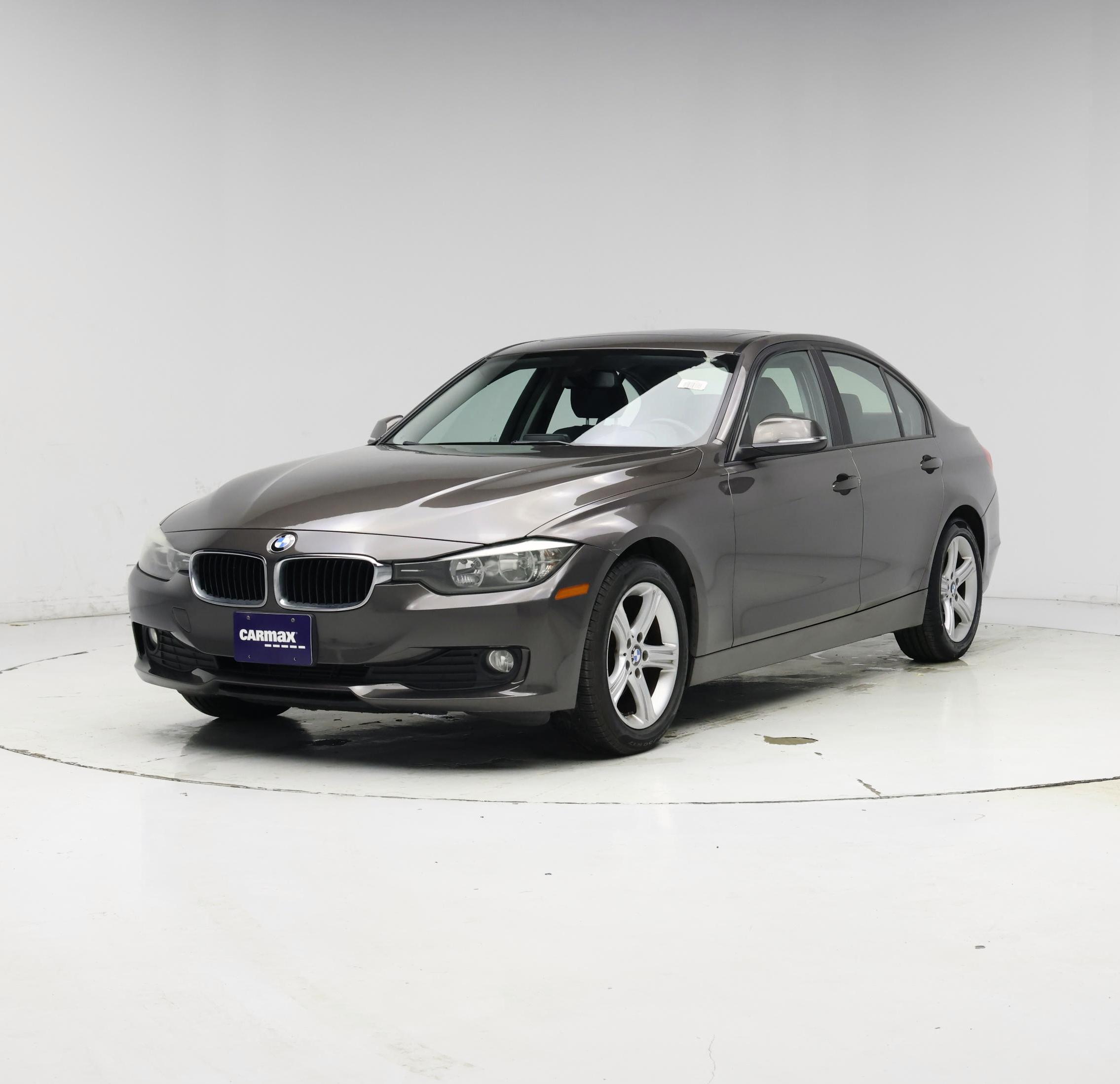 Thumbnail: 2015 BMW 3 Series - 4