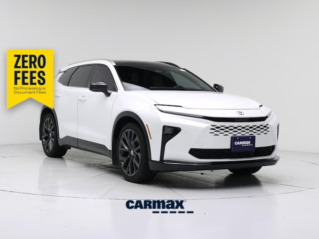 White 2025 Toyota Crown Signia Limited AWD SUV / Crossover All-Wheel Drive Automatic