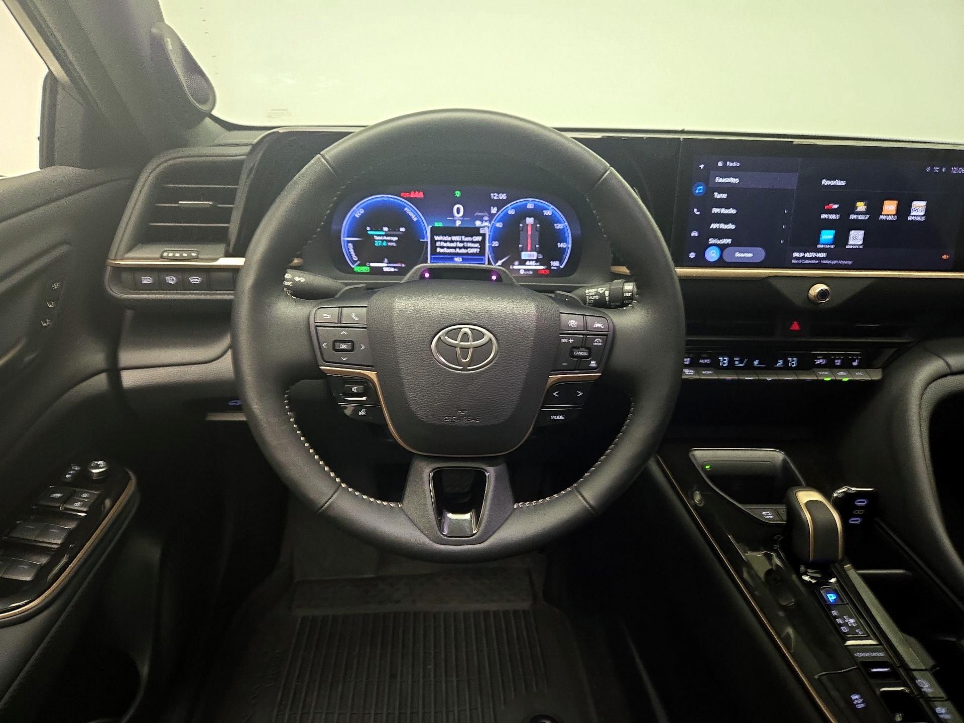 Thumbnail: 2025 Toyota Crown Signia - 10