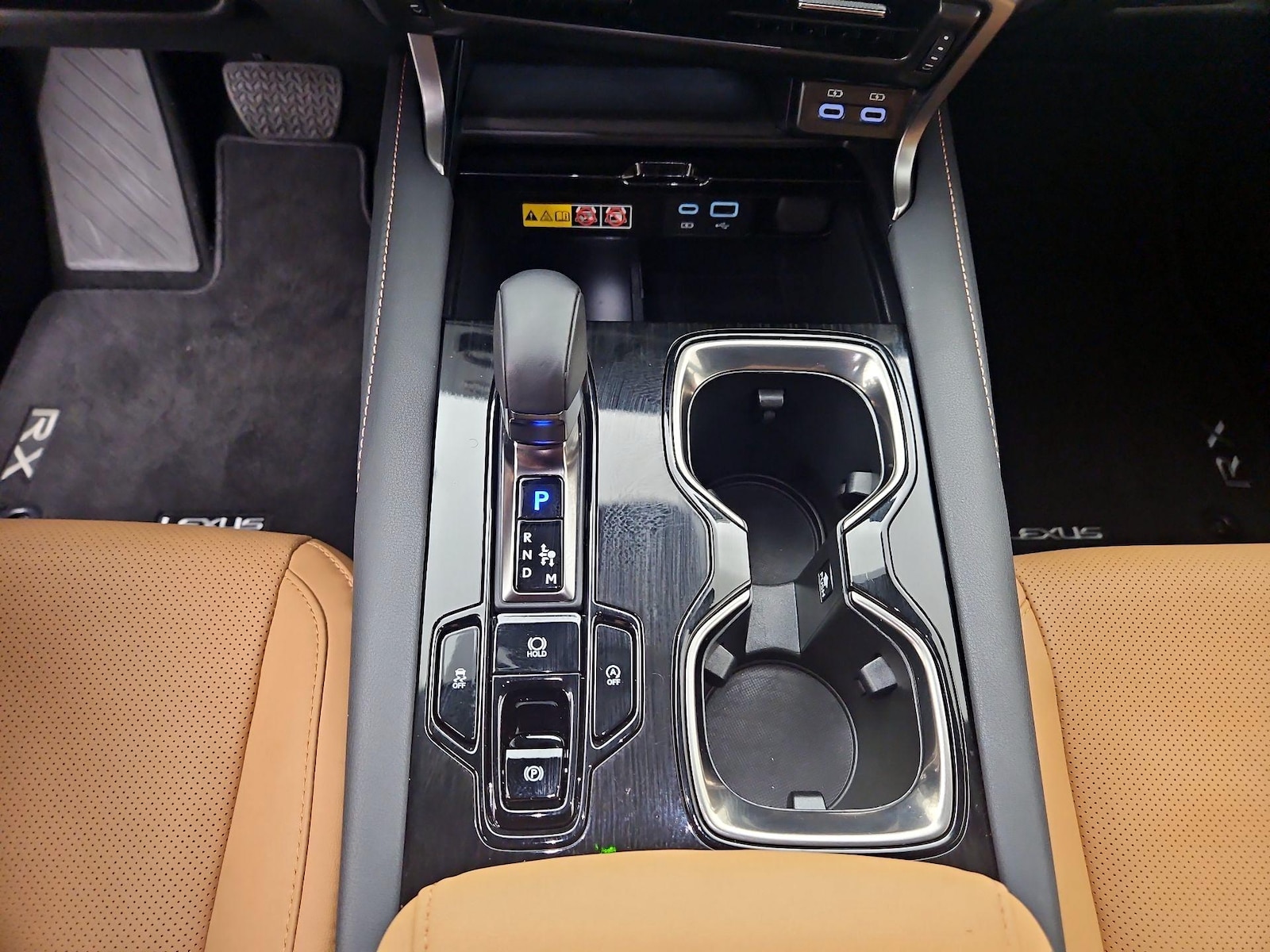 2025 Lexus RX 350 - Photo 18