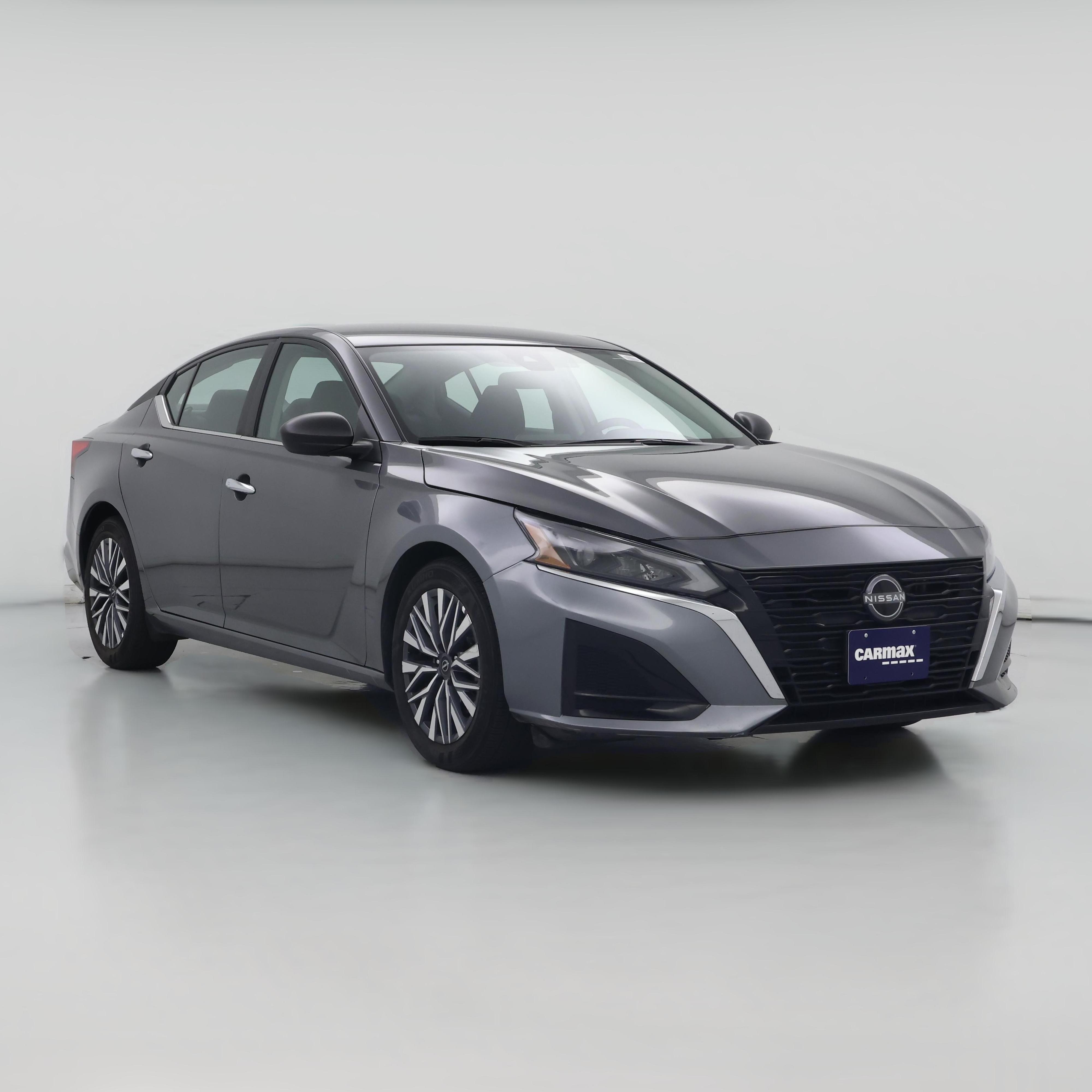 Thumbnail: 2025 Nissan Altima - 1