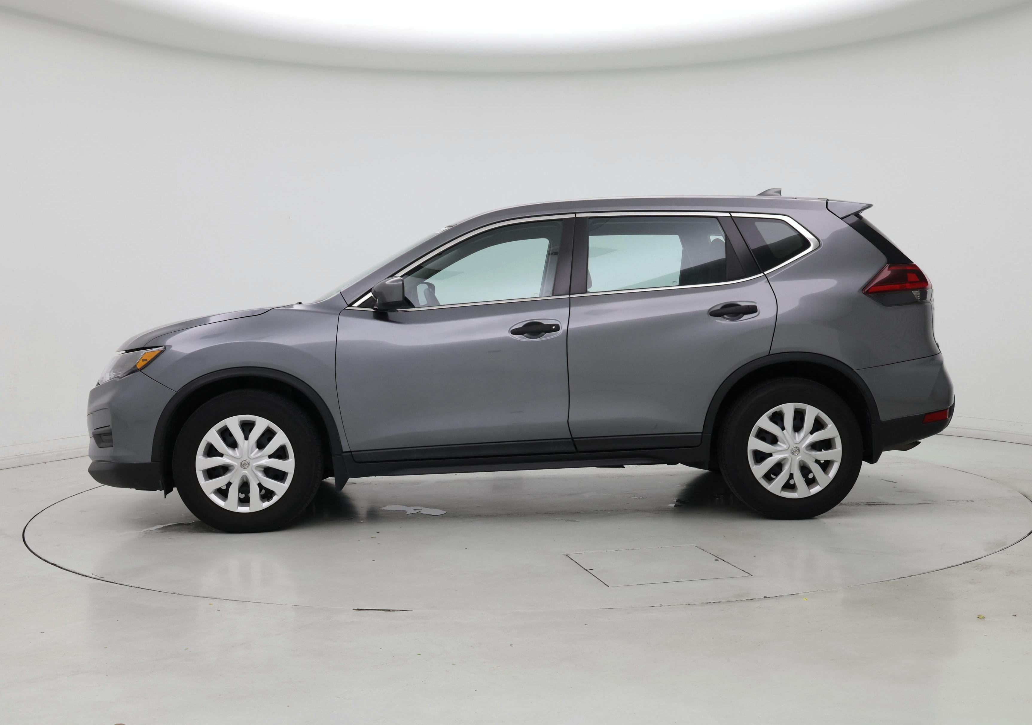 Thumbnail: 2020 Nissan Rogue - 3