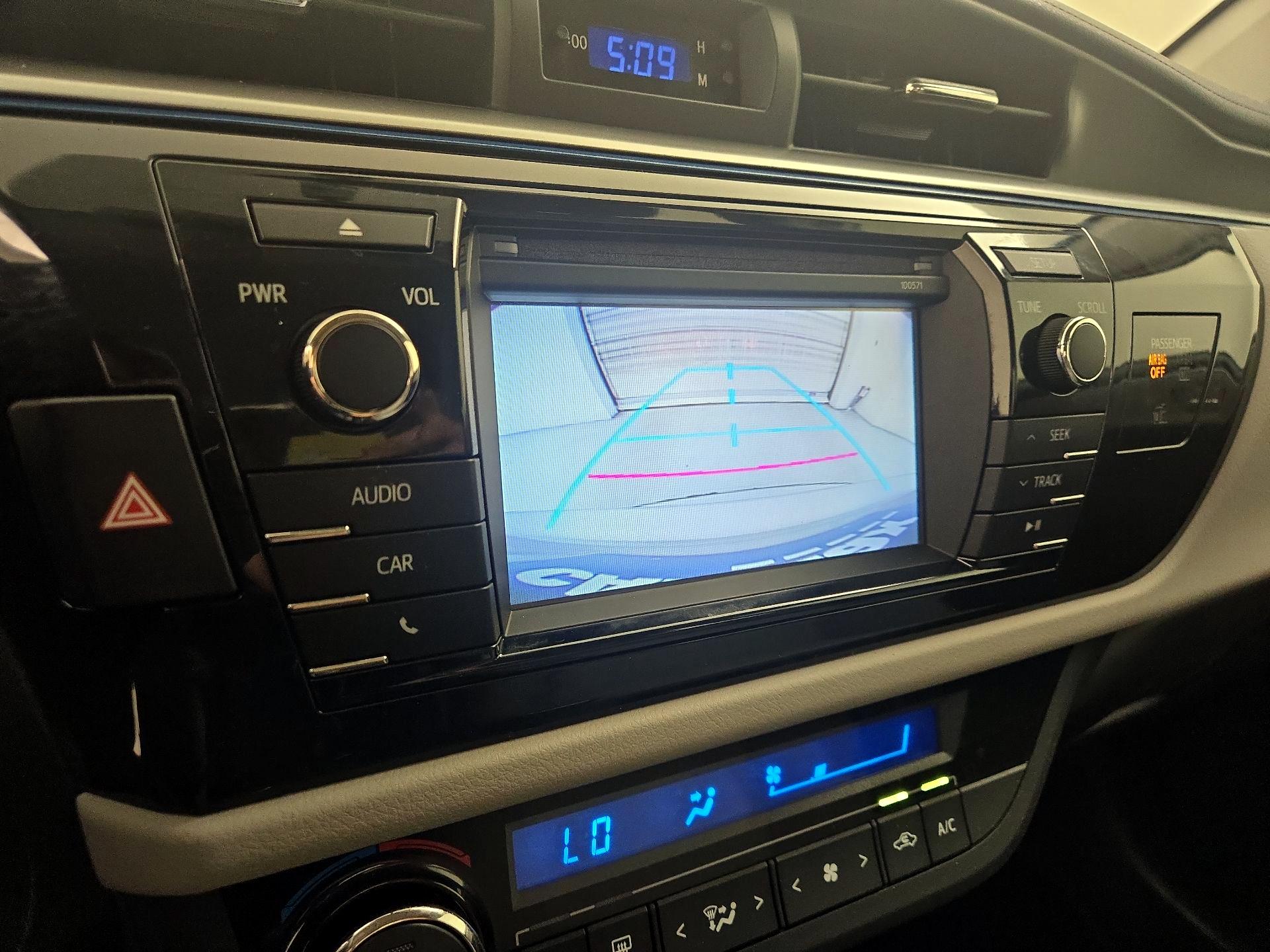 Thumbnail: 2016 Toyota Corolla - 14