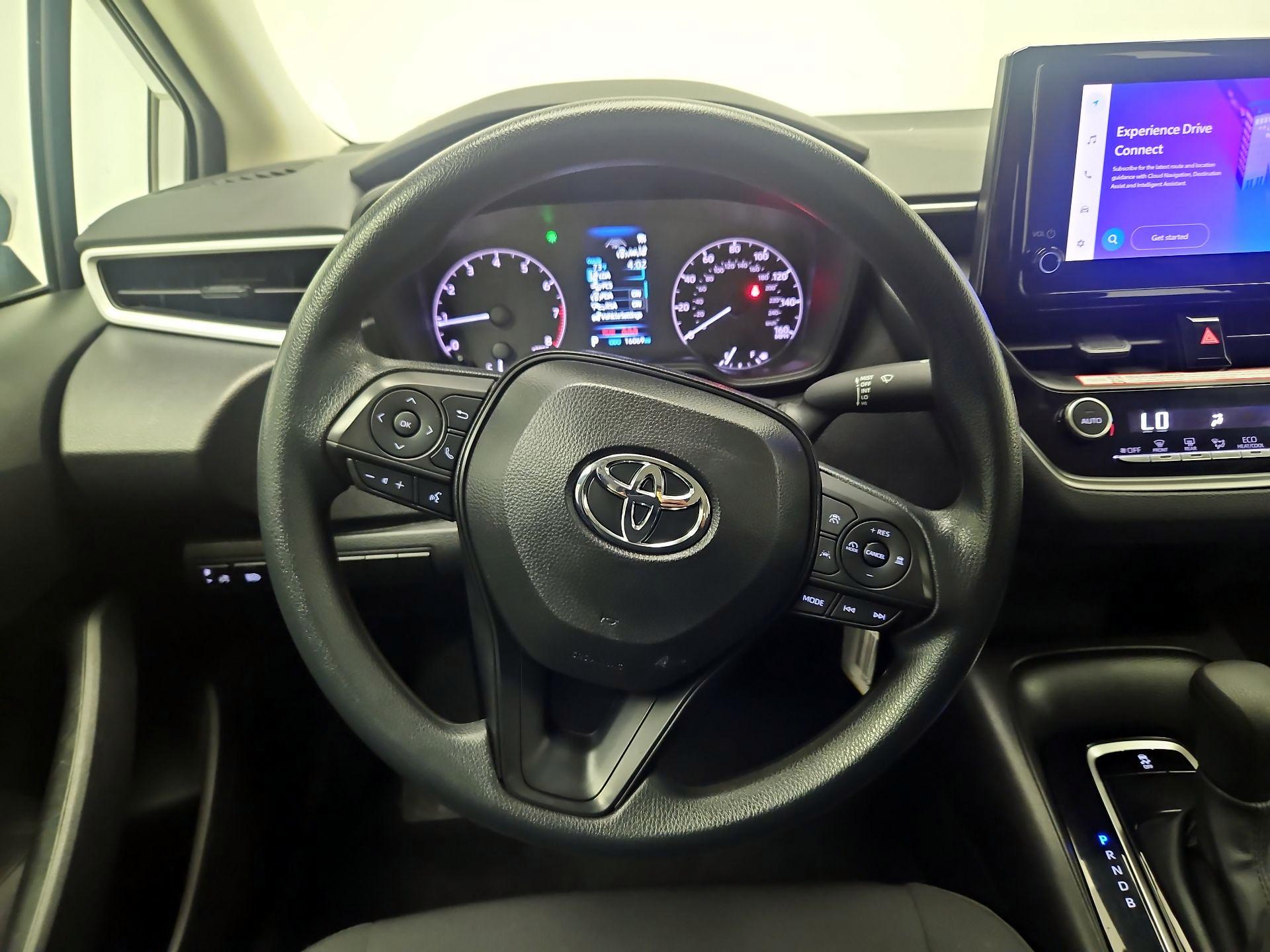 Thumbnail: 2025 Toyota Corolla - 10