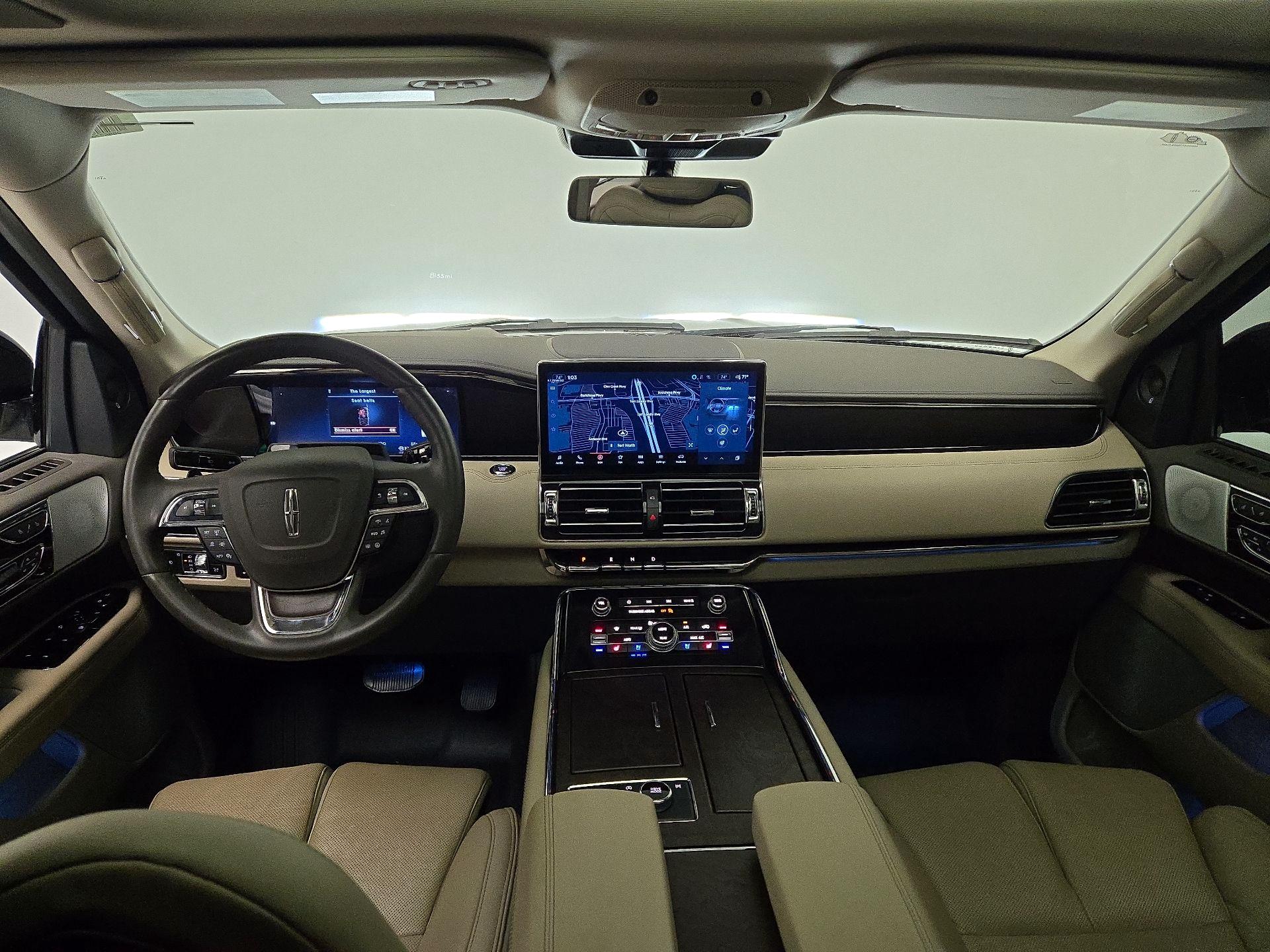 Thumbnail: 2024 Lincoln Navigator L - 9