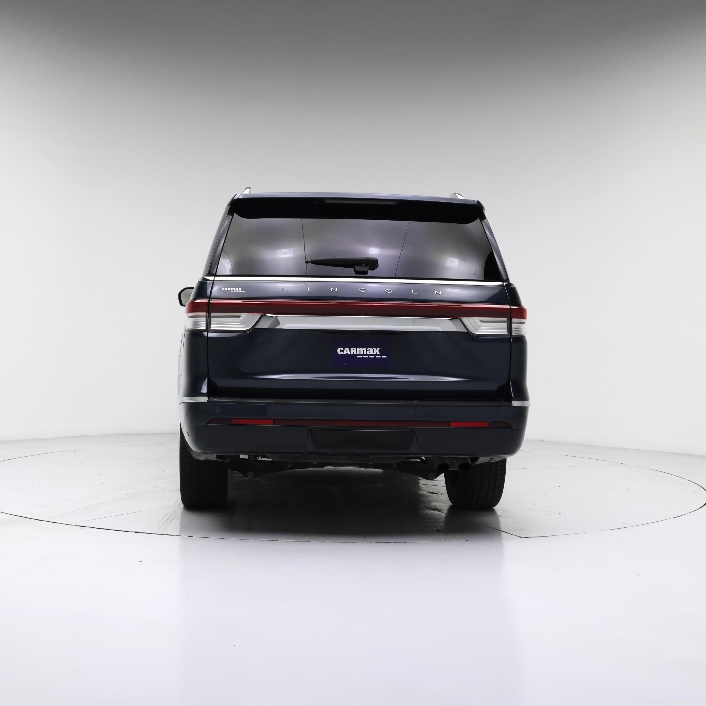 Thumbnail: 2024 Lincoln Navigator L - 6