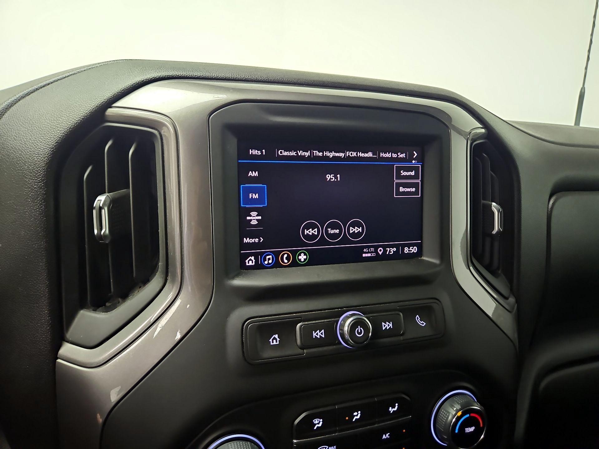 Thumbnail: 2025 Chevrolet Silverado 2500 - 15