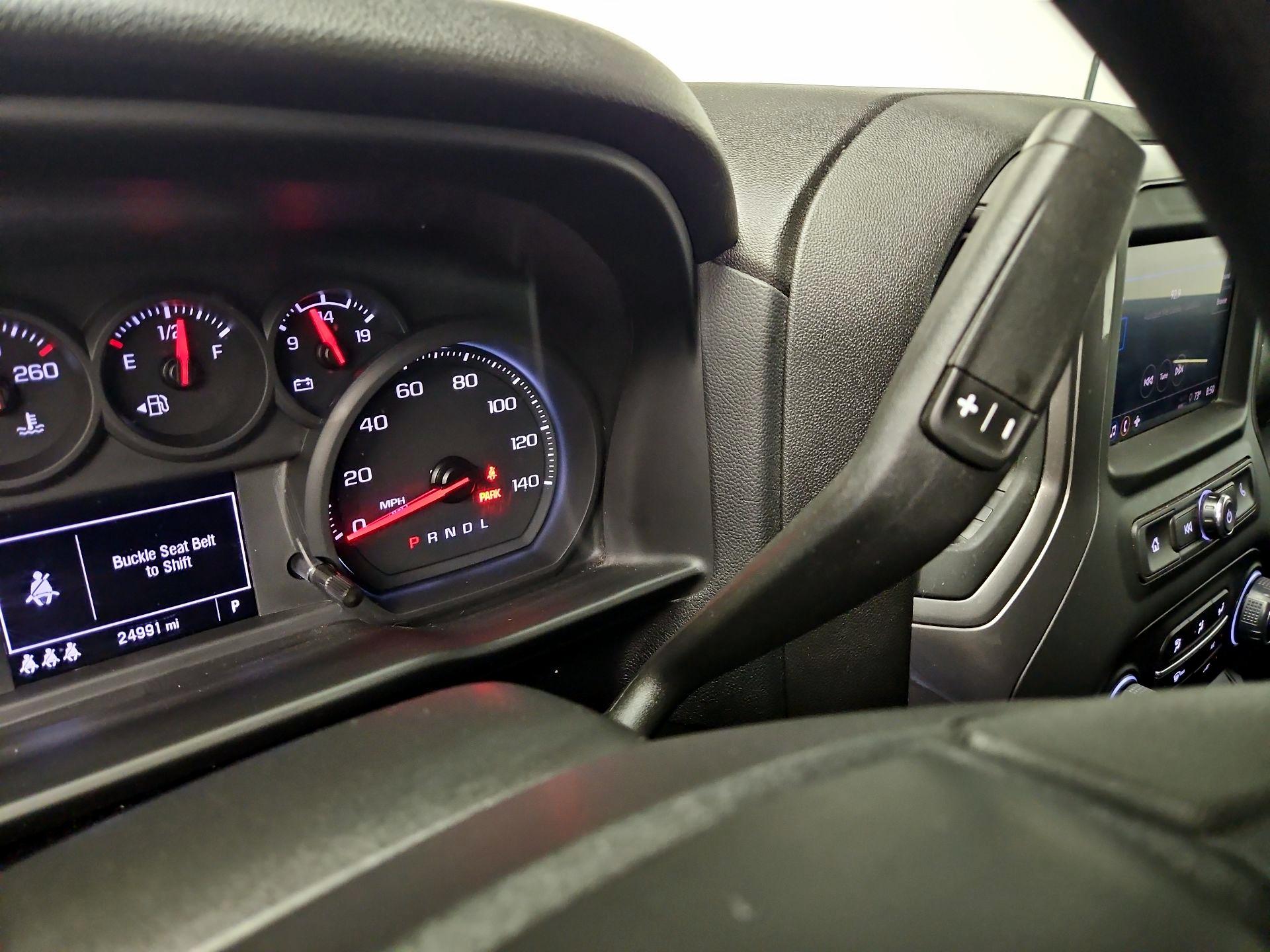 Thumbnail: 2025 Chevrolet Silverado 2500 - 17