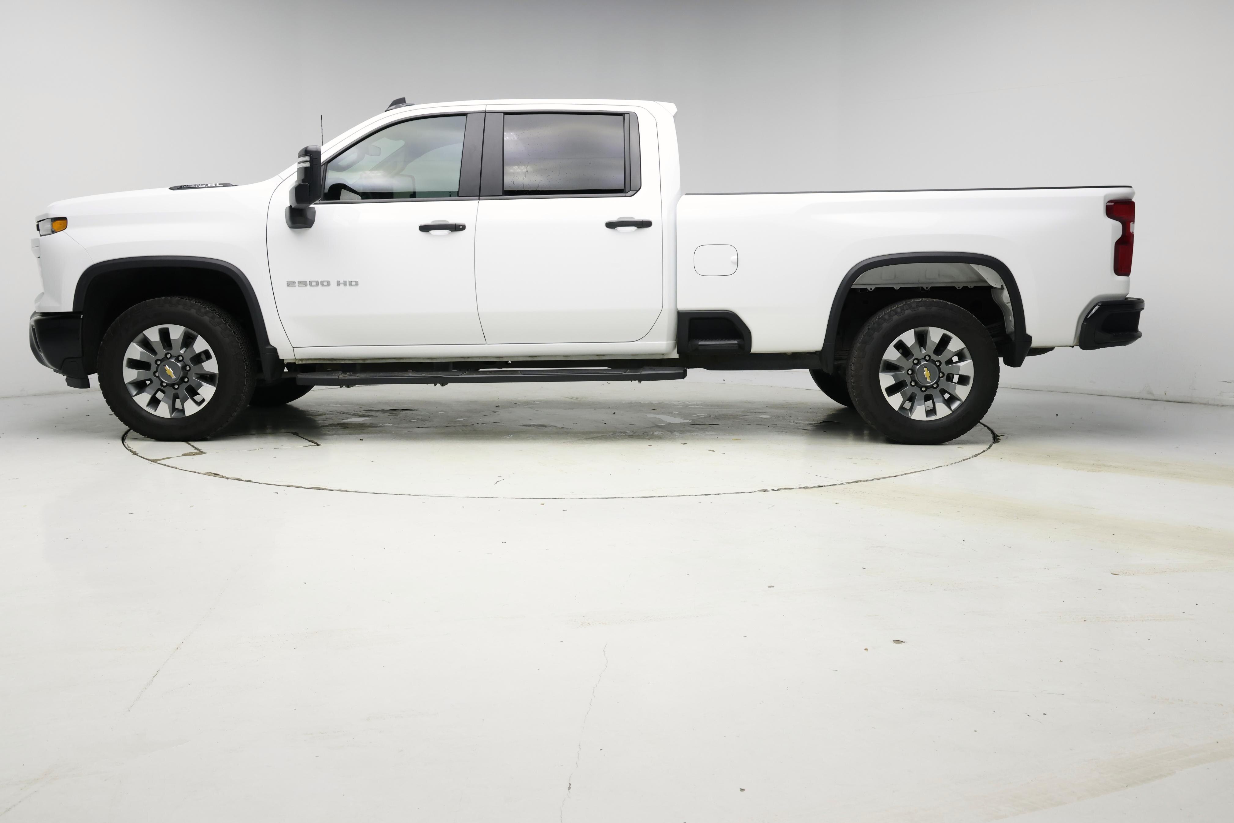 Thumbnail: 2025 Chevrolet Silverado 2500 - 3