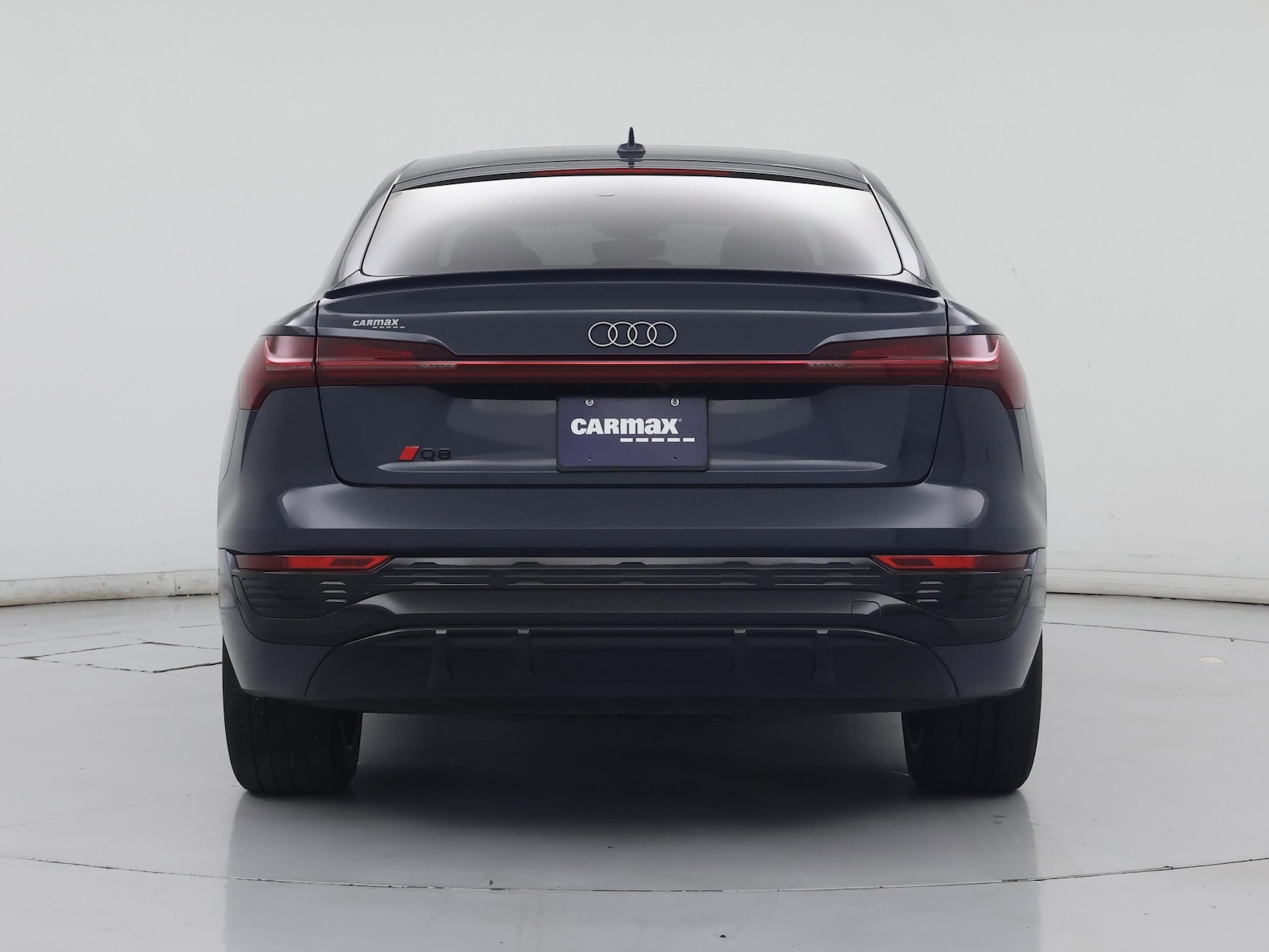 2024 Audi Q8 Sportback e-tron Prestige - Photo 7