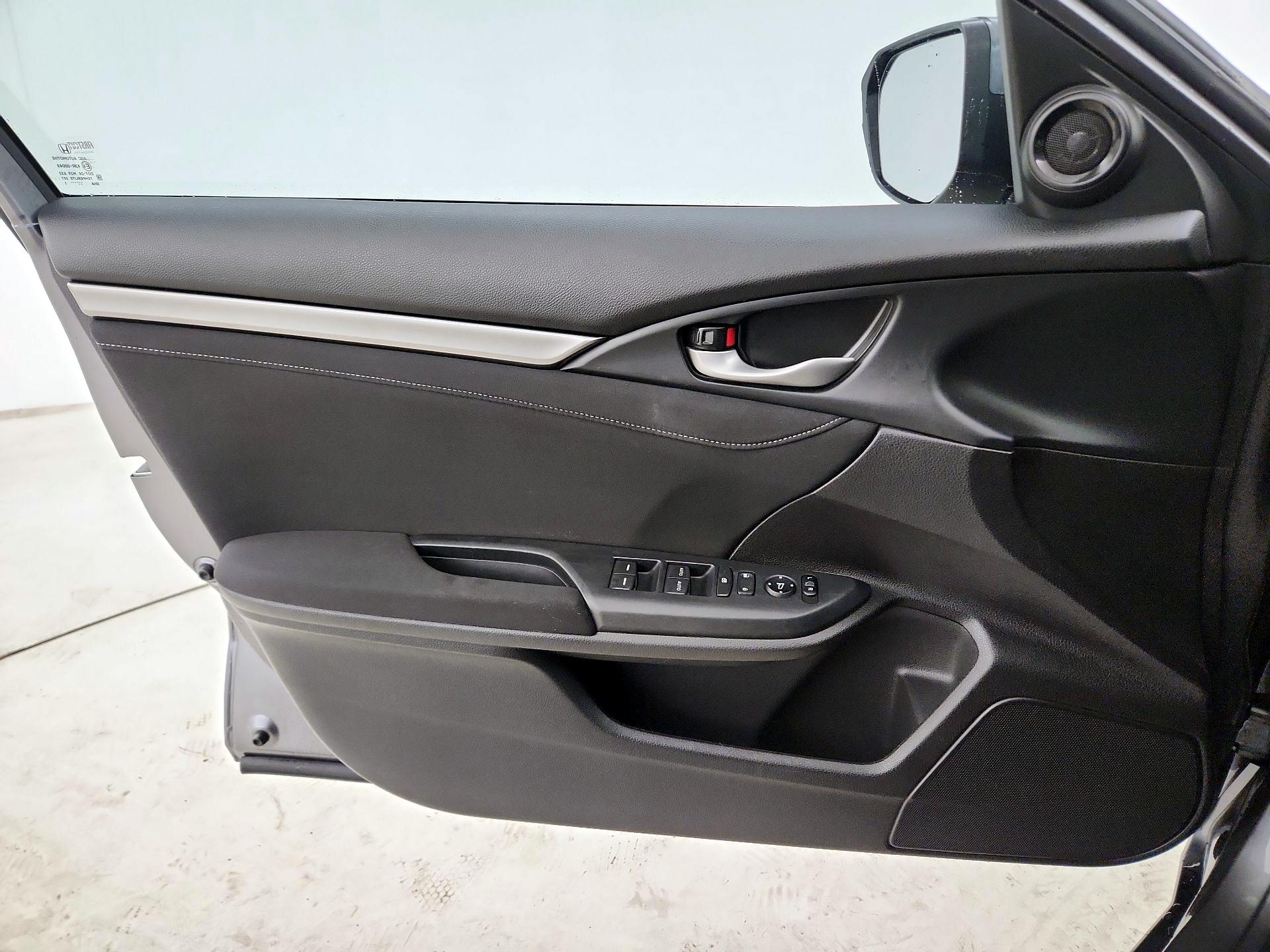 Thumbnail: 2021 Honda Civic - 12