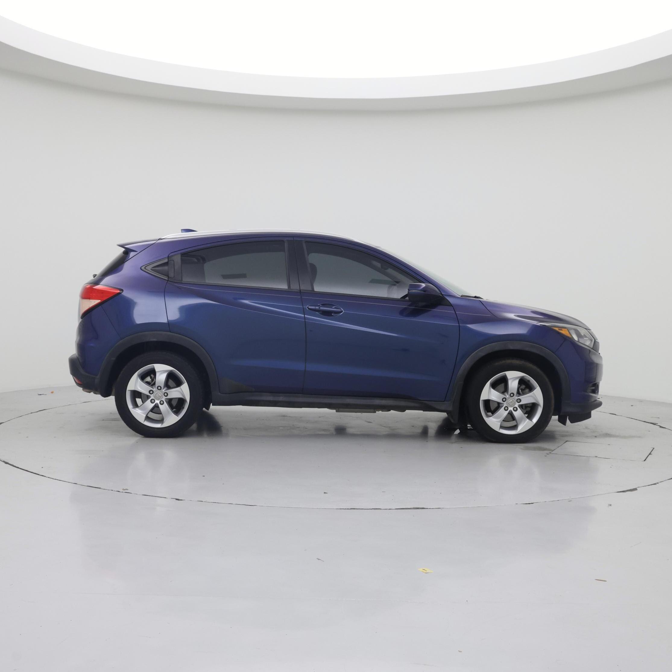 Thumbnail: 2016 Honda HR-V - 7