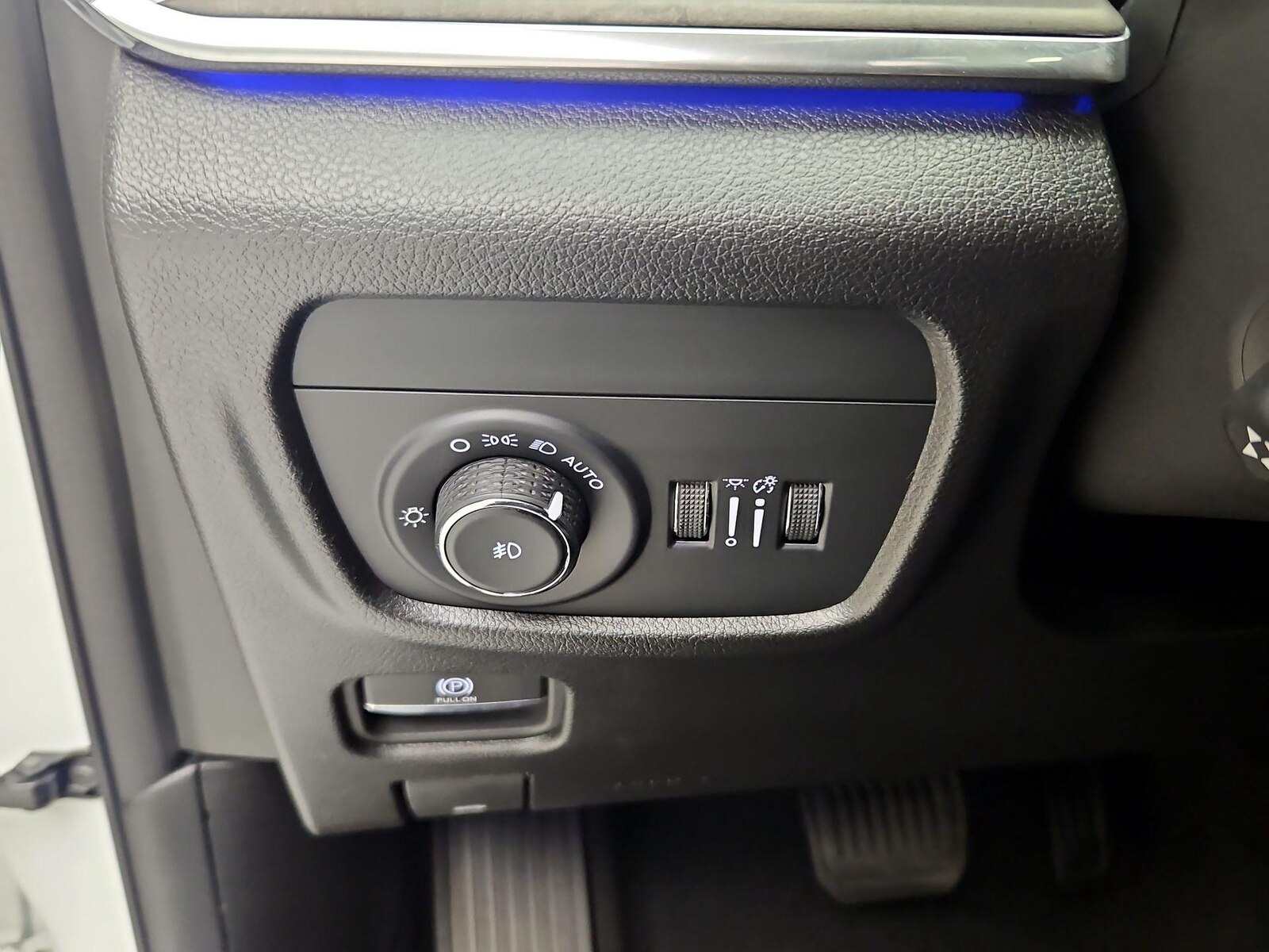 2024 Jeep Grand Cherokee Overland - Photo 14