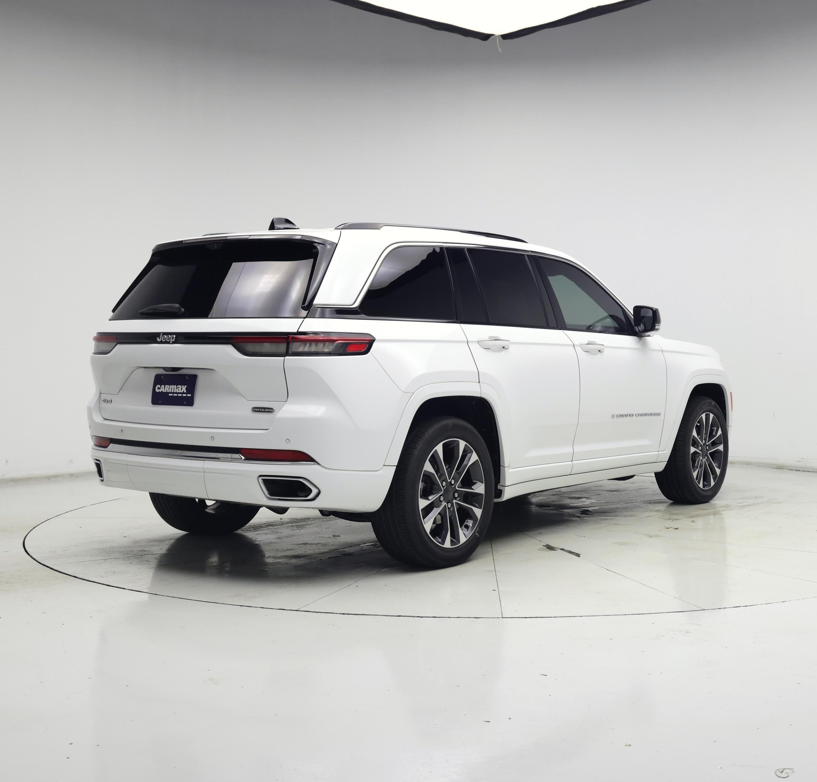 Thumbnail: 2024 Jeep Grand Cherokee - 8