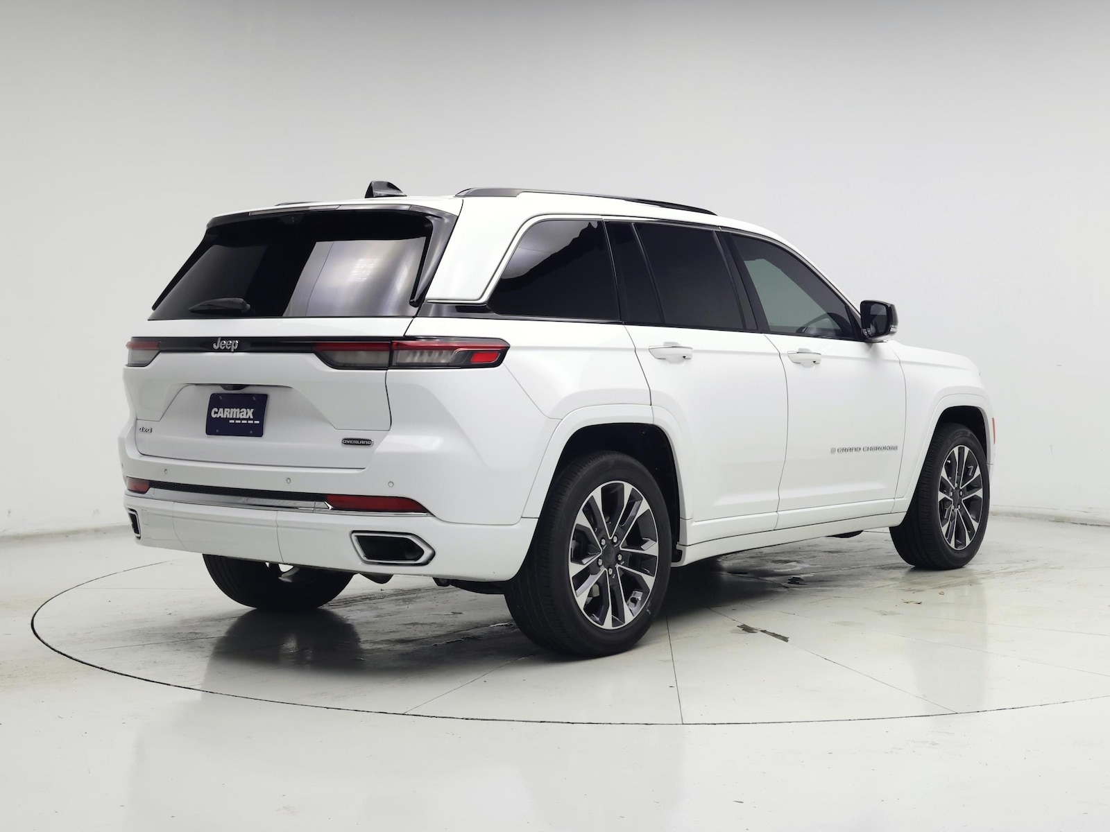 2024 Jeep Grand Cherokee Overland - Photo 9