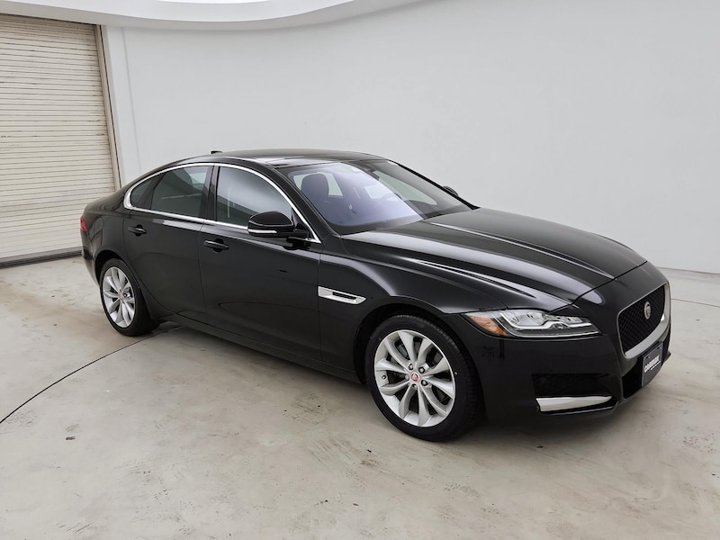 2017 Jaguar XF Premium