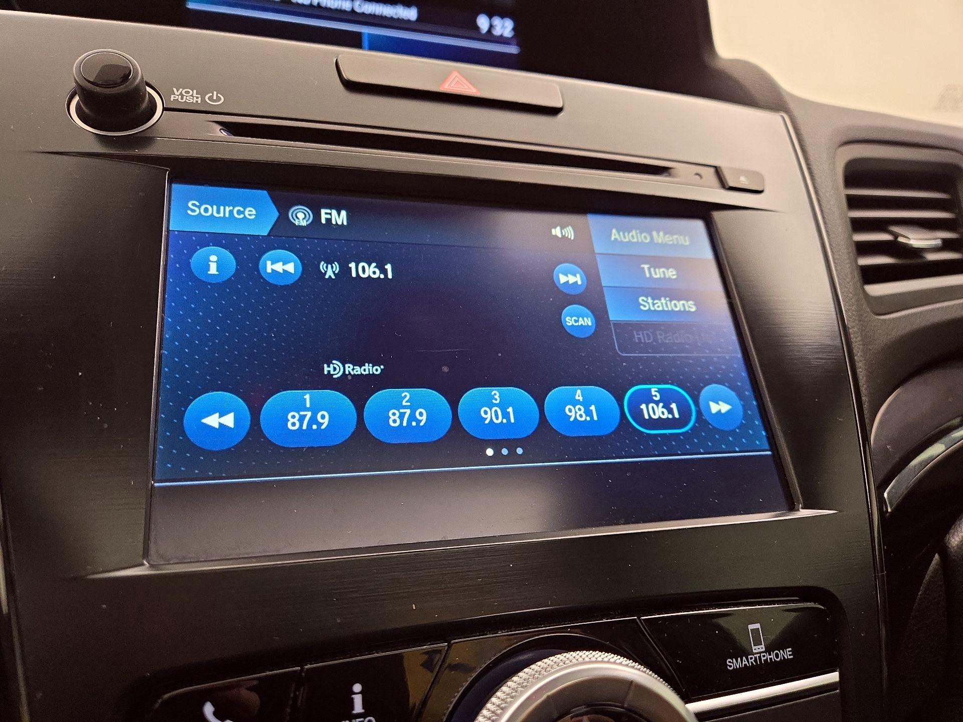 Thumbnail: 2021 Acura ILX - 15