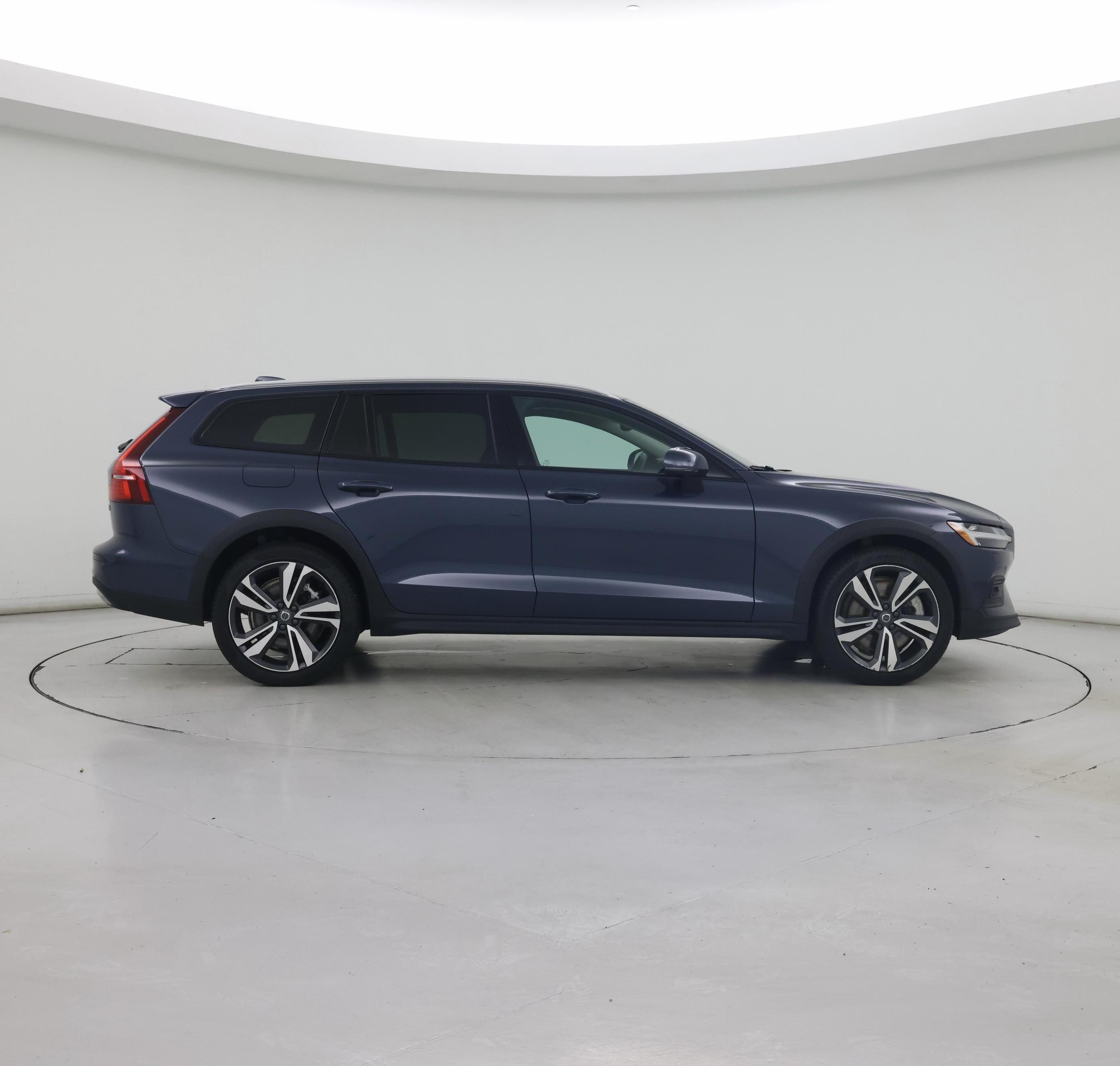 Thumbnail: 2025 Volvo S60 - 7