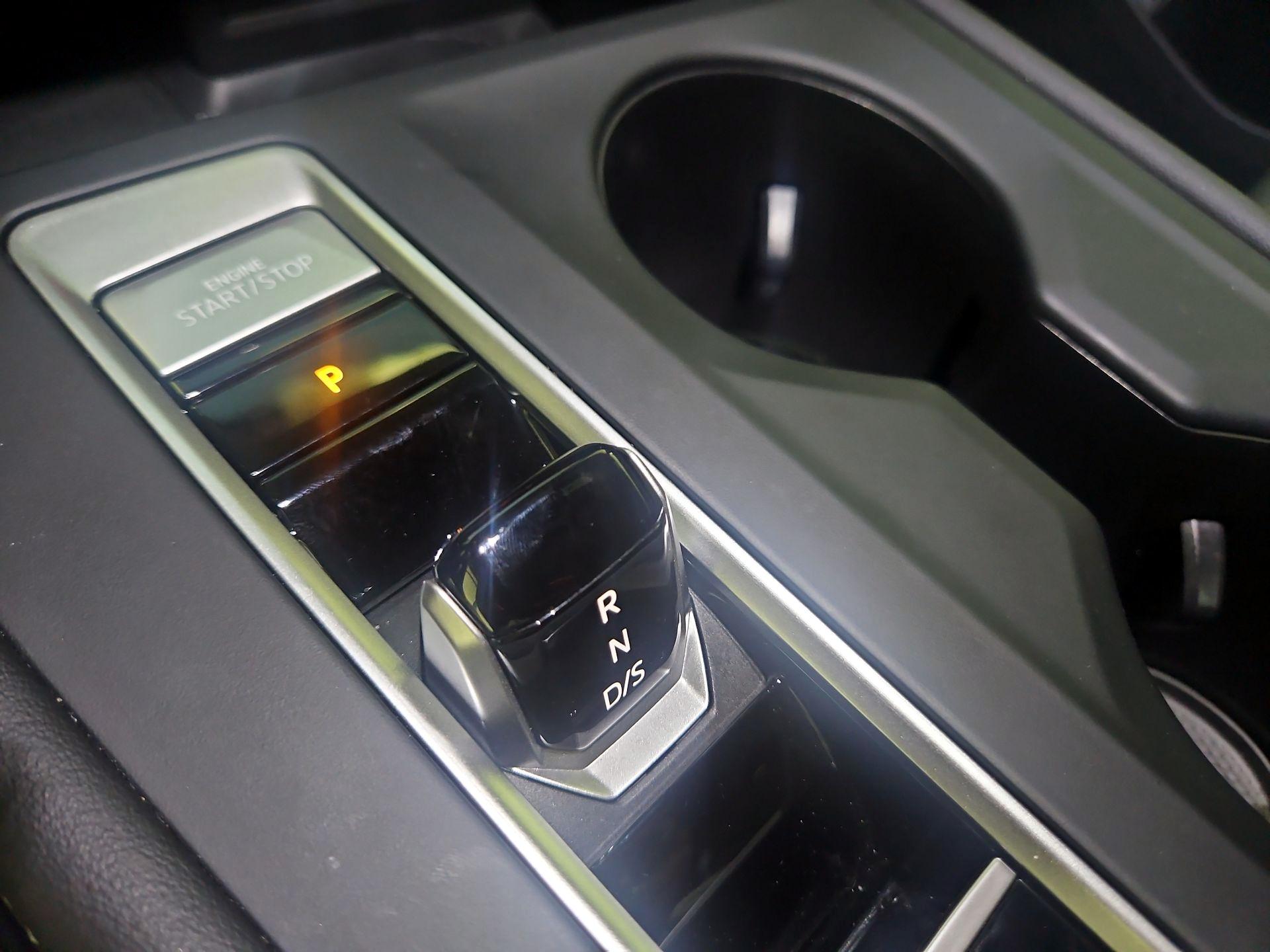 Thumbnail: 2025 Volkswagen Atlas - 17