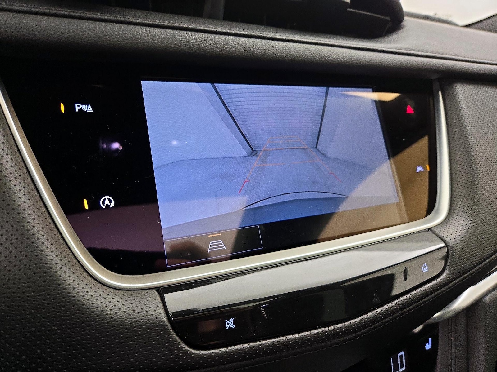 2024 Cadillac XT6 Luxury - Photo 15