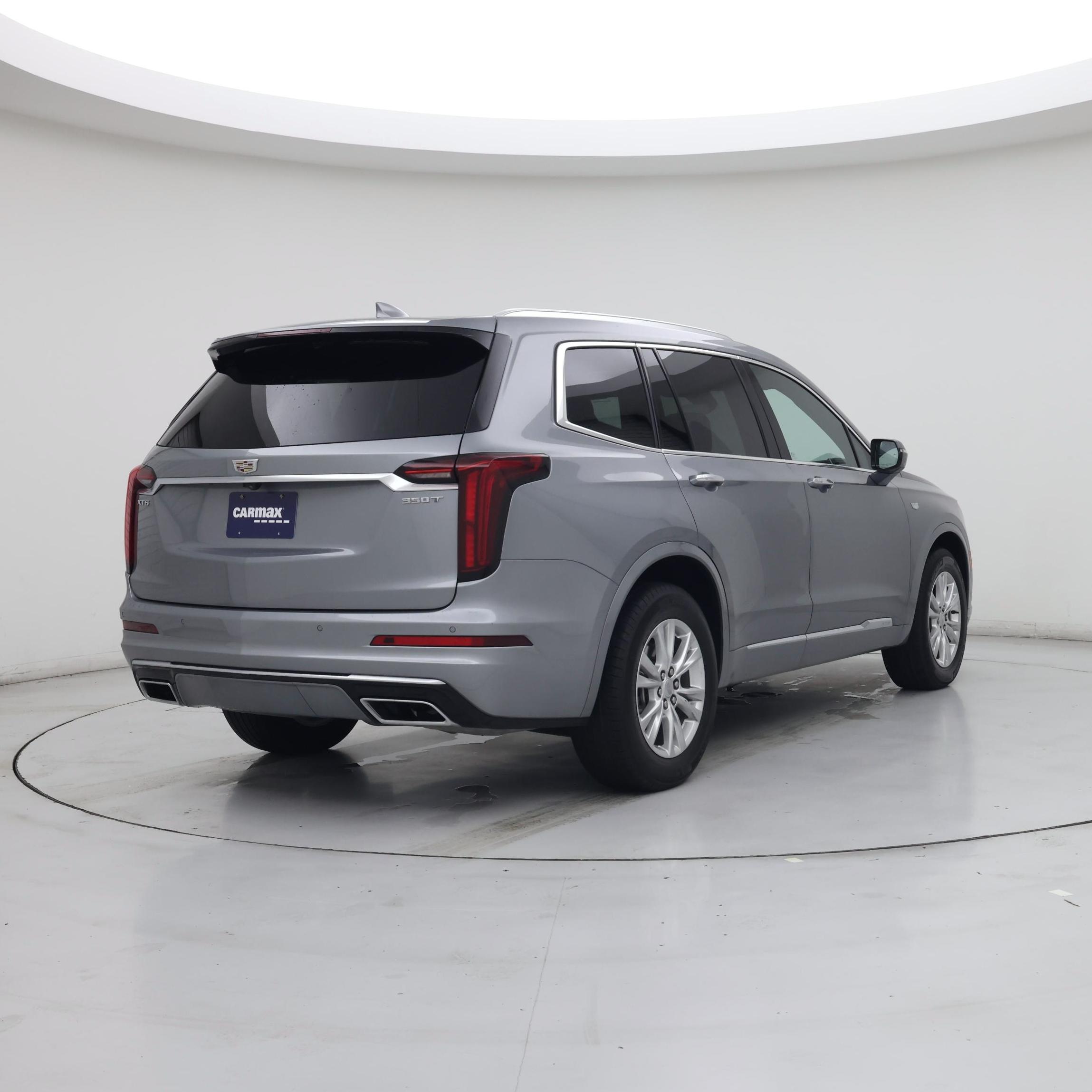 Thumbnail: 2024 Cadillac XT6 - 8