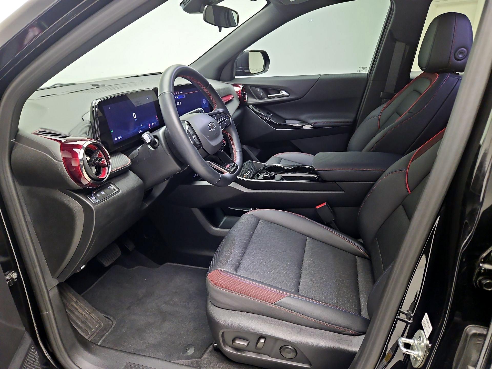 Thumbnail: 2026 Chevrolet Equinox - 11