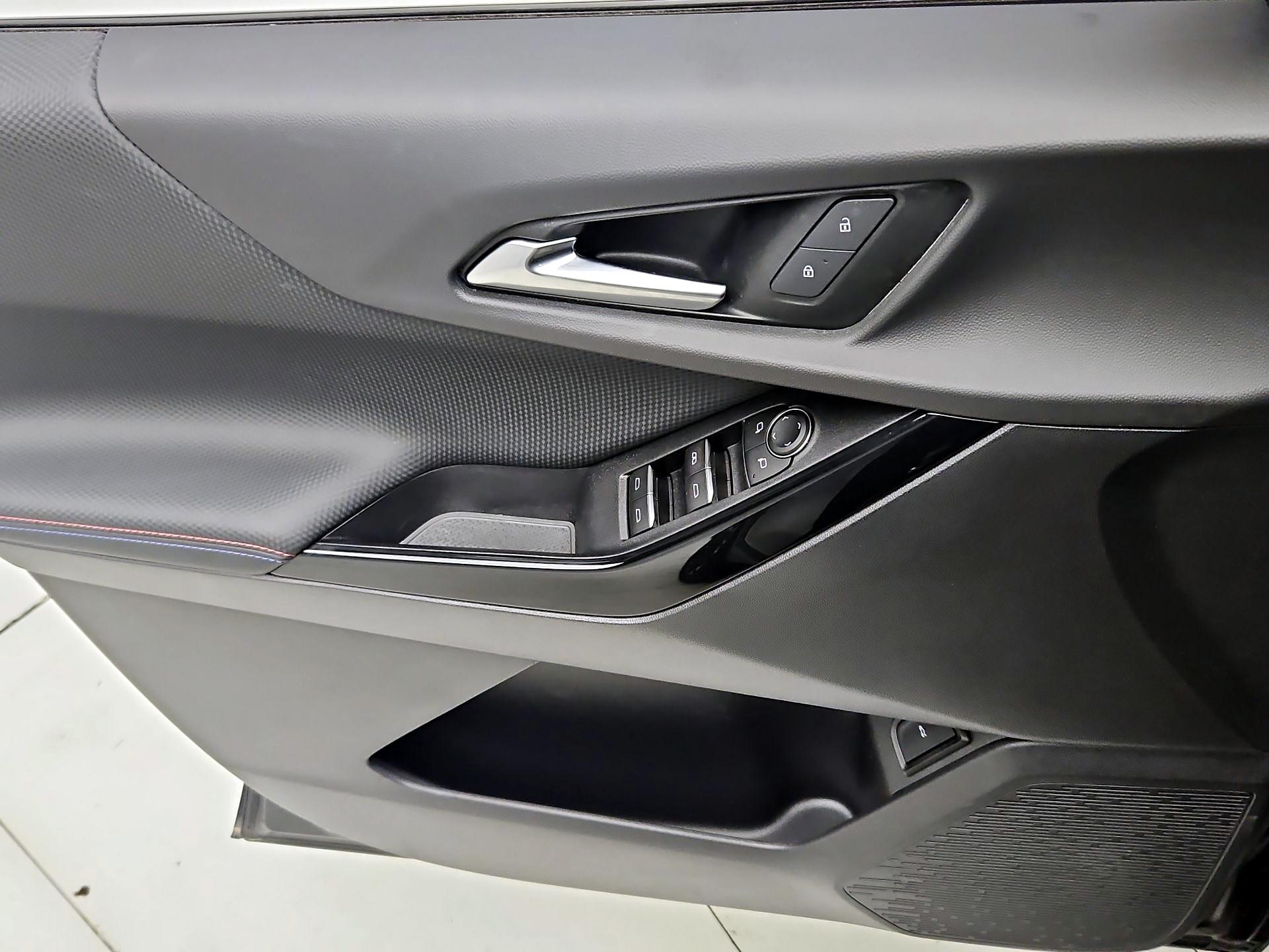 Thumbnail: 2026 Chevrolet Equinox - 12