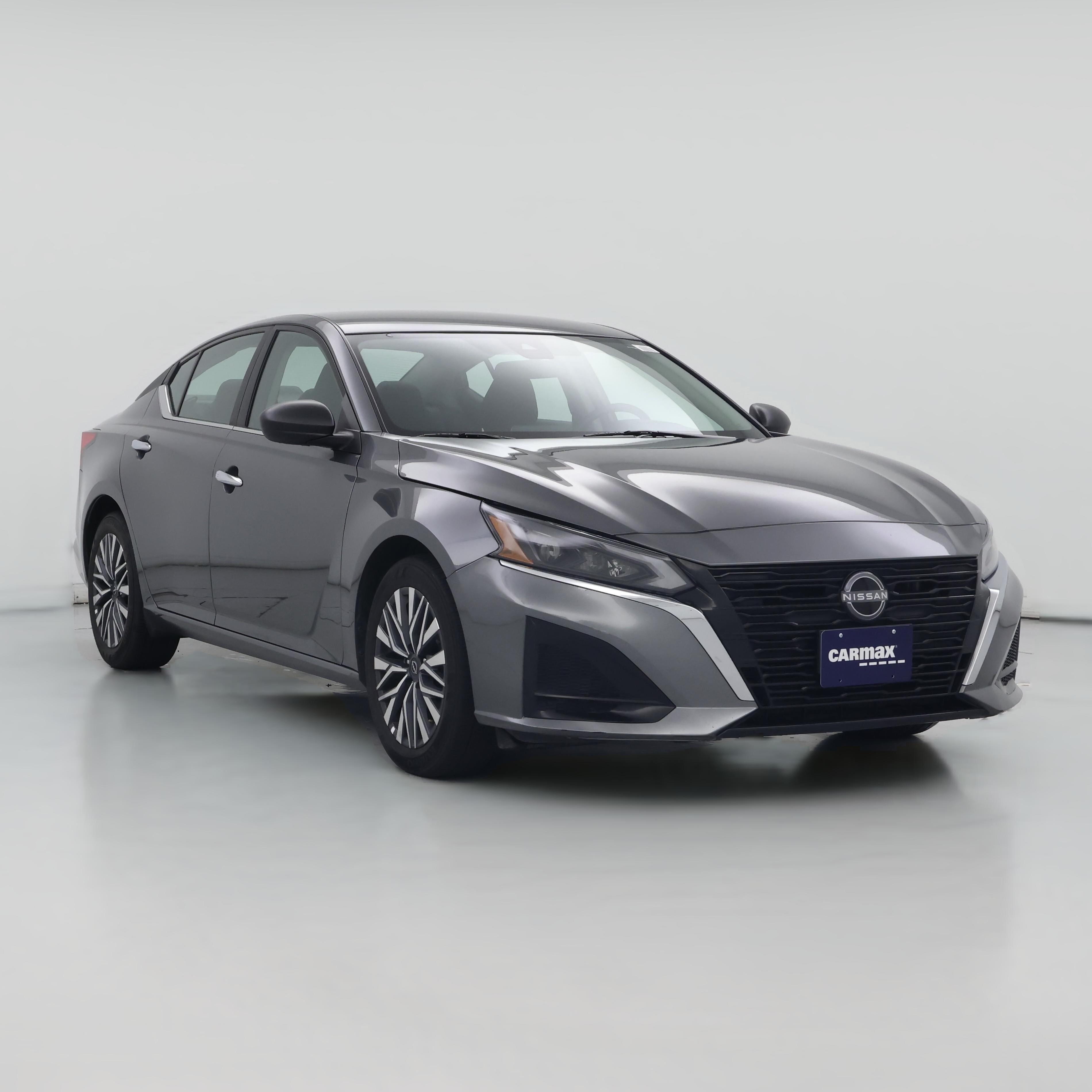 Thumbnail: 2025 Nissan Altima - 1
