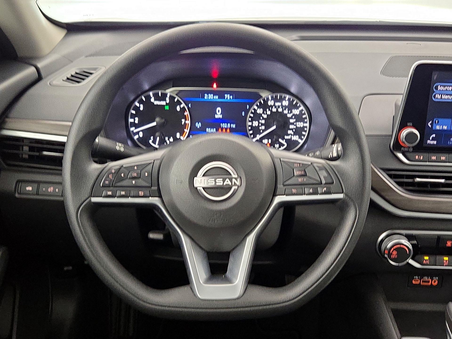 Thumbnail: 2025 Nissan Altima - 10