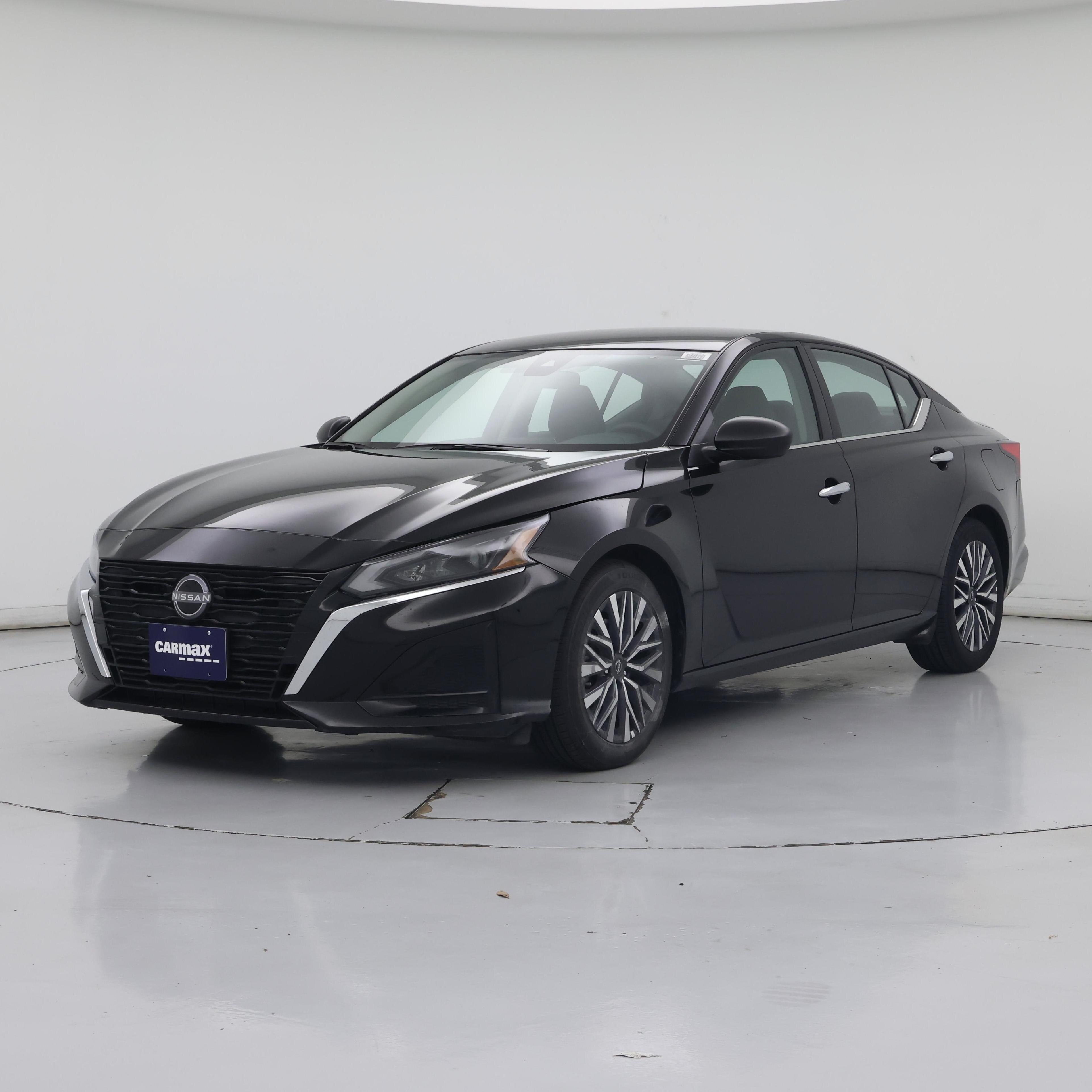 Thumbnail: 2025 Nissan Altima - 4