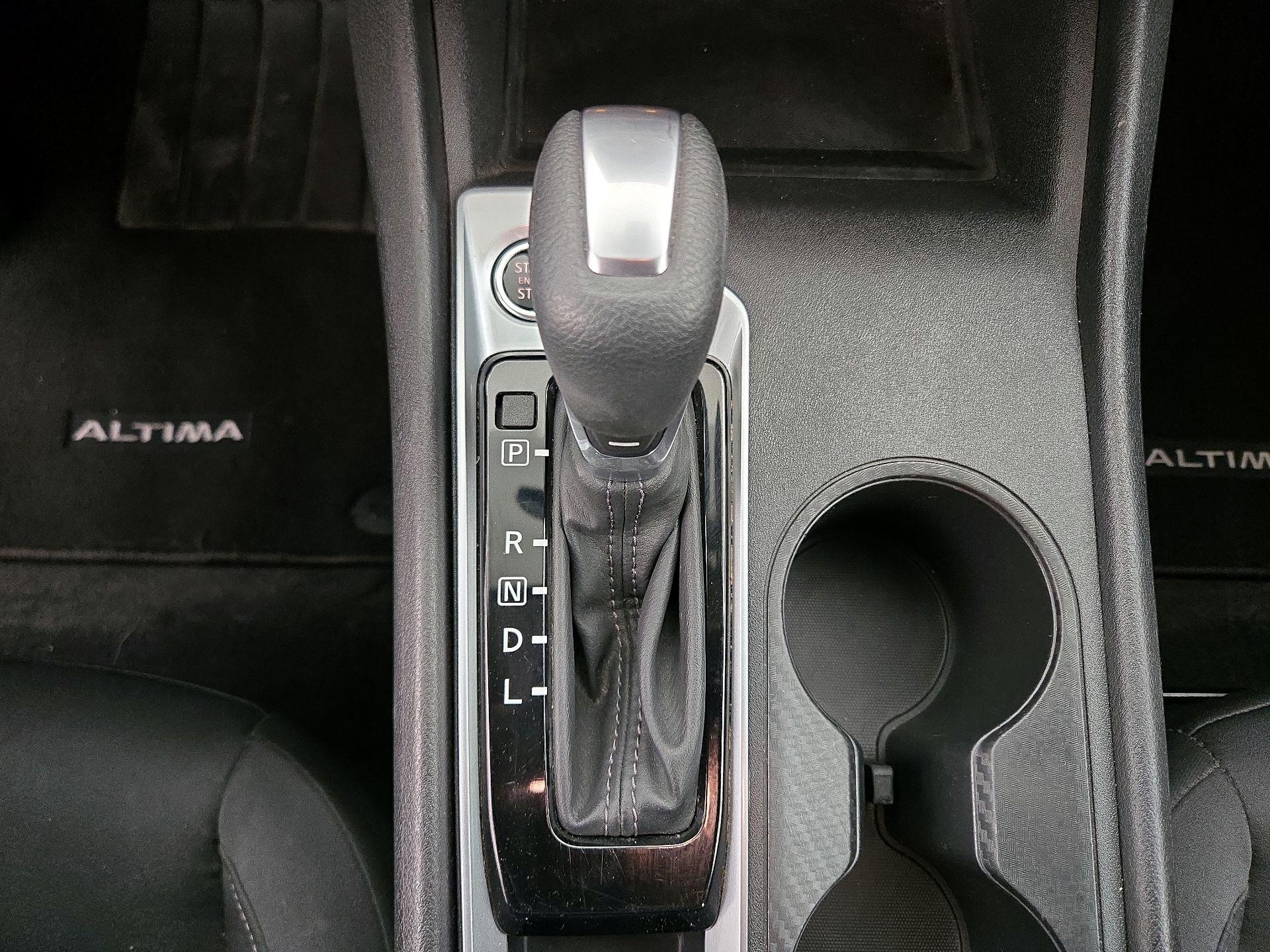 Thumbnail: 2025 Nissan Altima - 17
