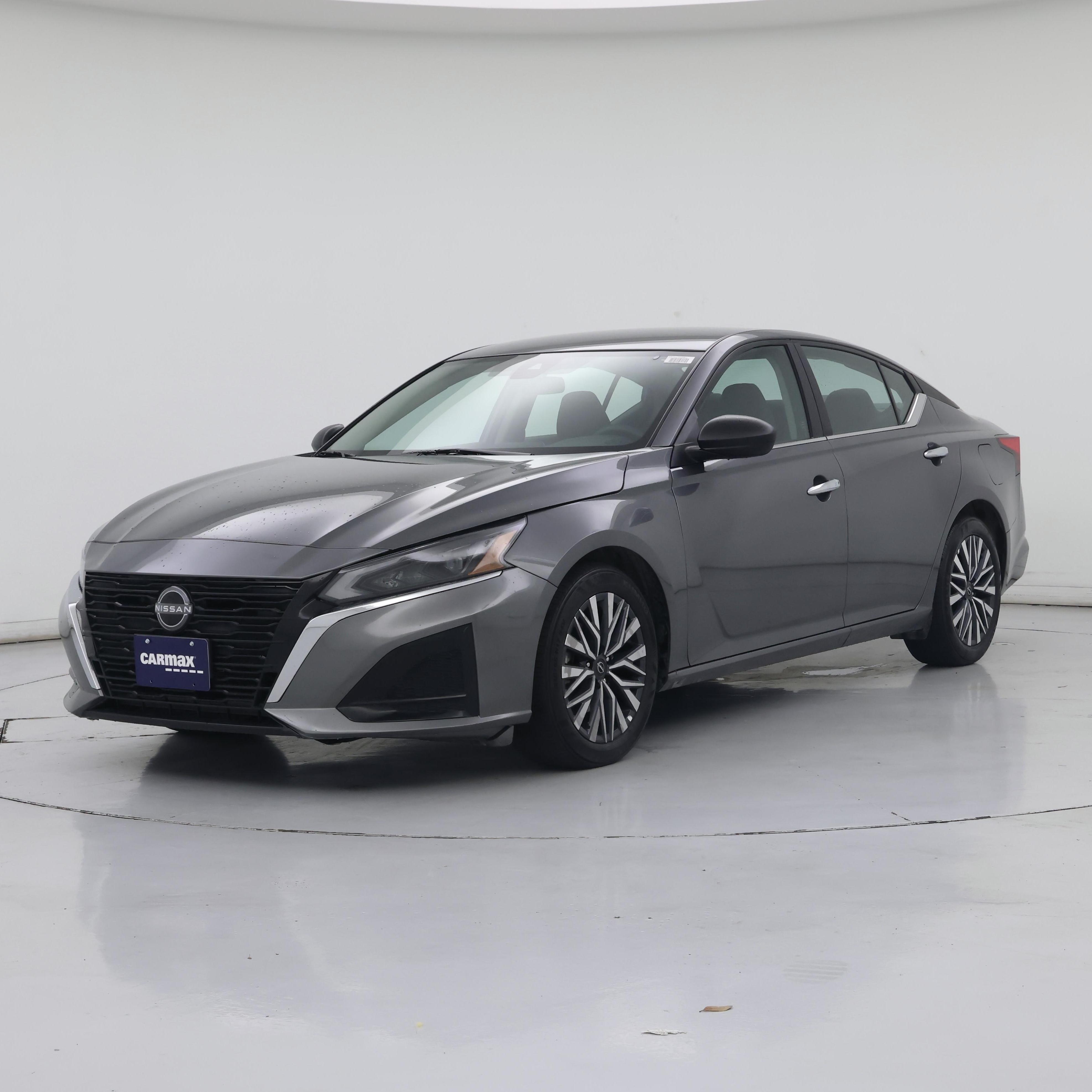 Thumbnail: 2025 Nissan Altima - 4