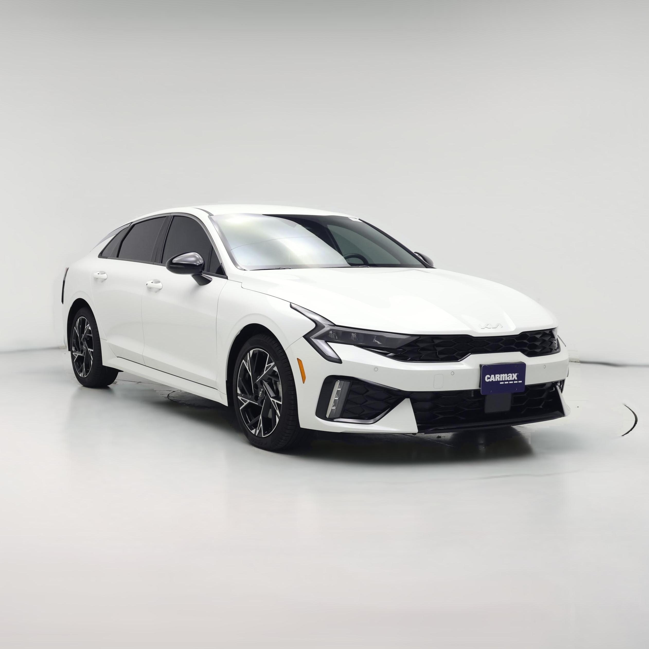 Thumbnail: 2025 Kia K5 - 1