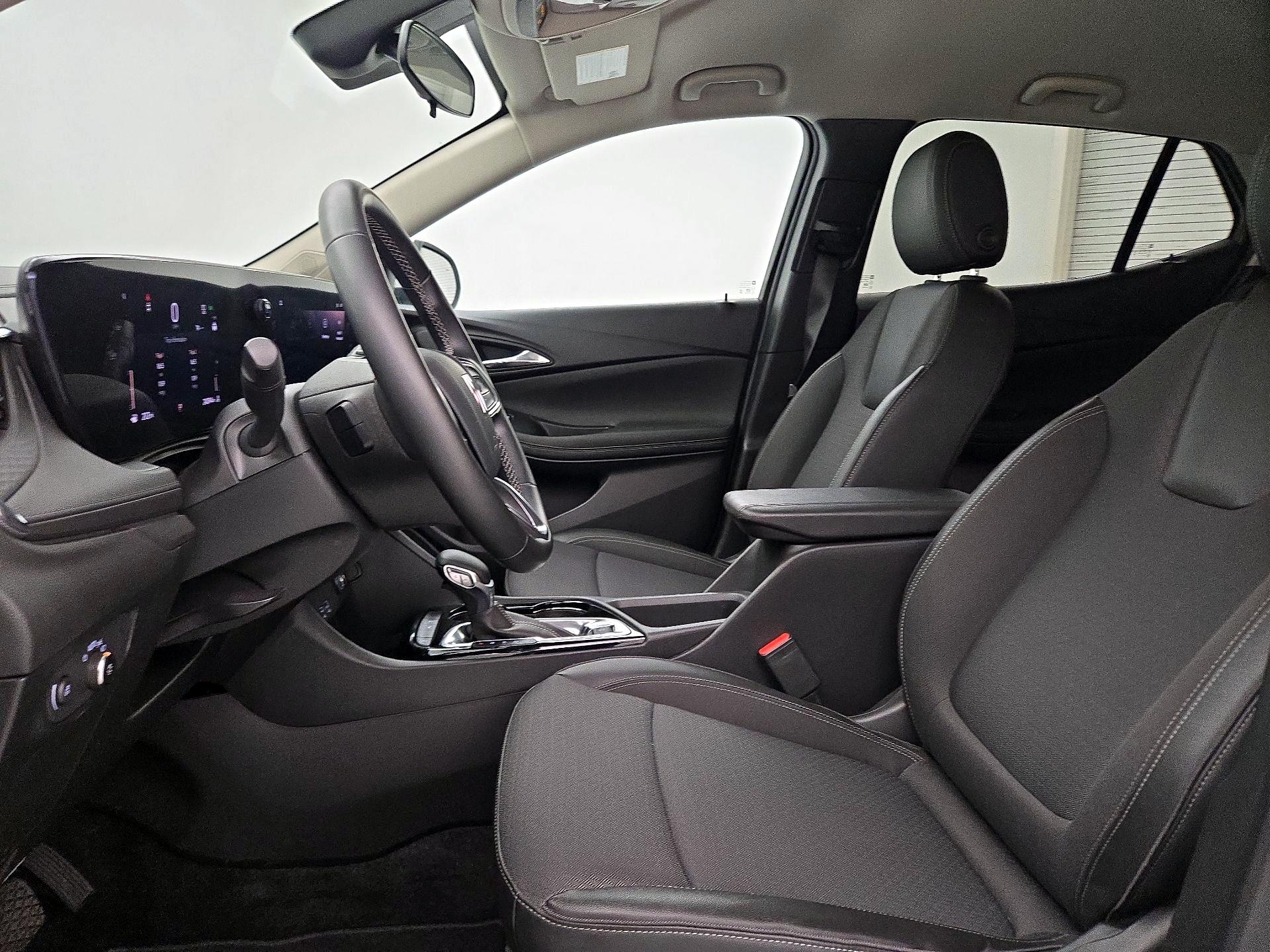 Thumbnail: 2025 Buick Encore GX - 11