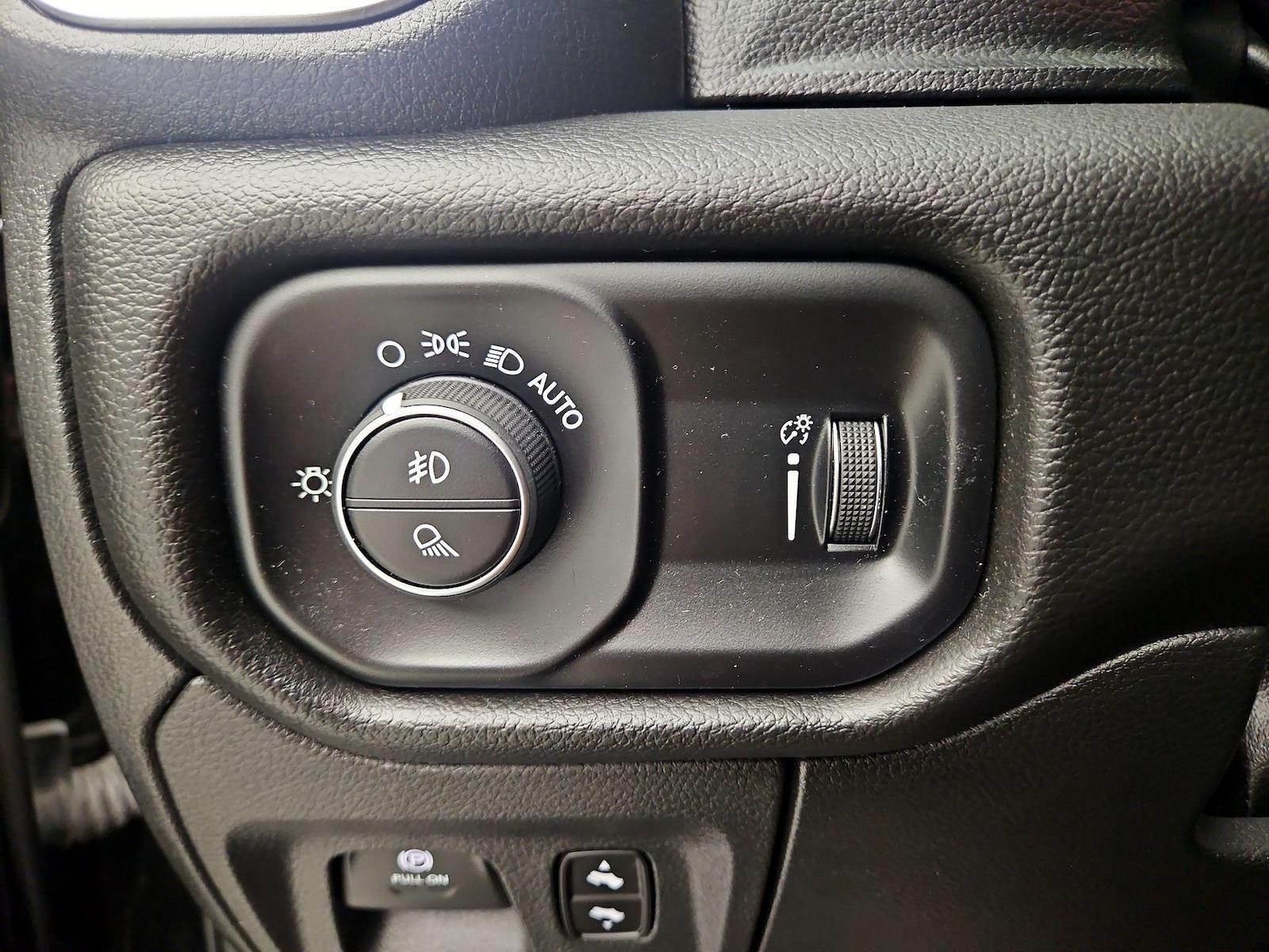 2025 RAM Ram 1500 Pickup Big Horn/Lone Star - Photo 14