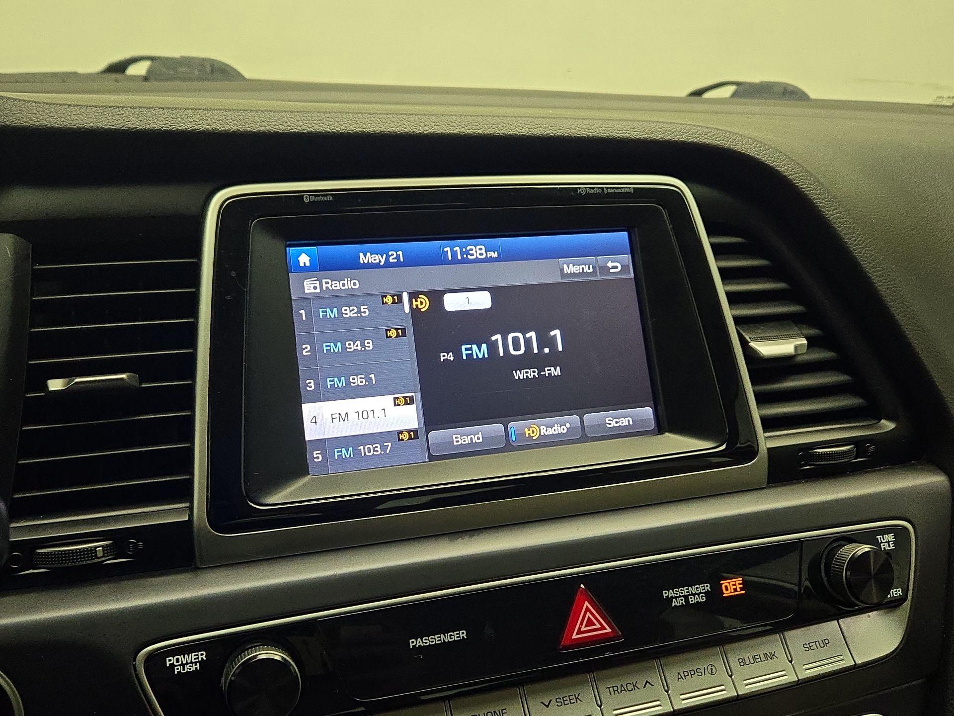 Thumbnail: 2019 Hyundai Sonata - 15