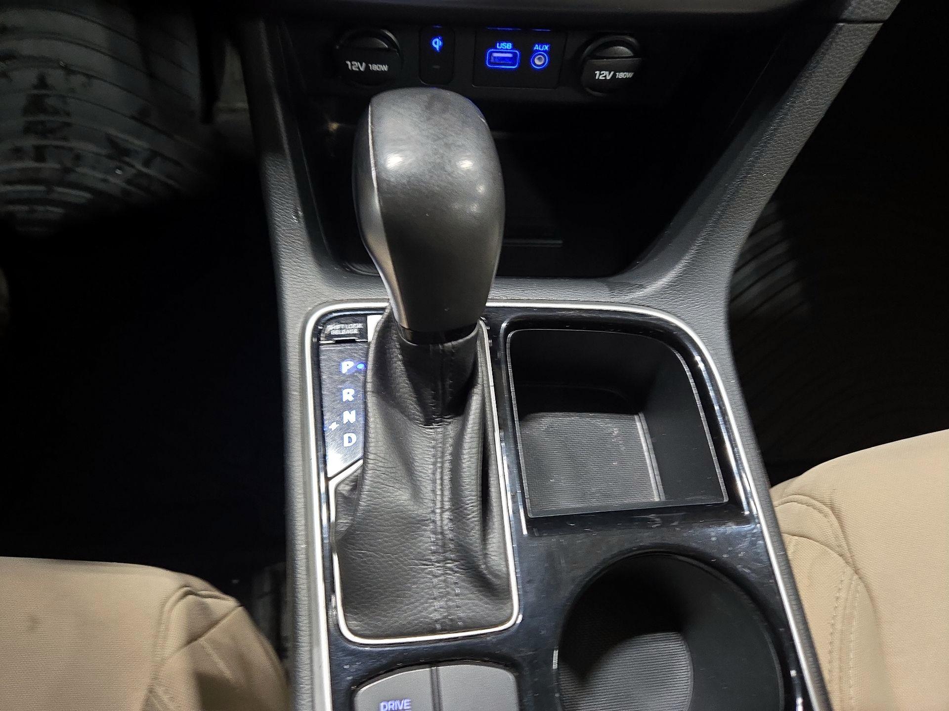 Thumbnail: 2019 Hyundai Sonata - 17