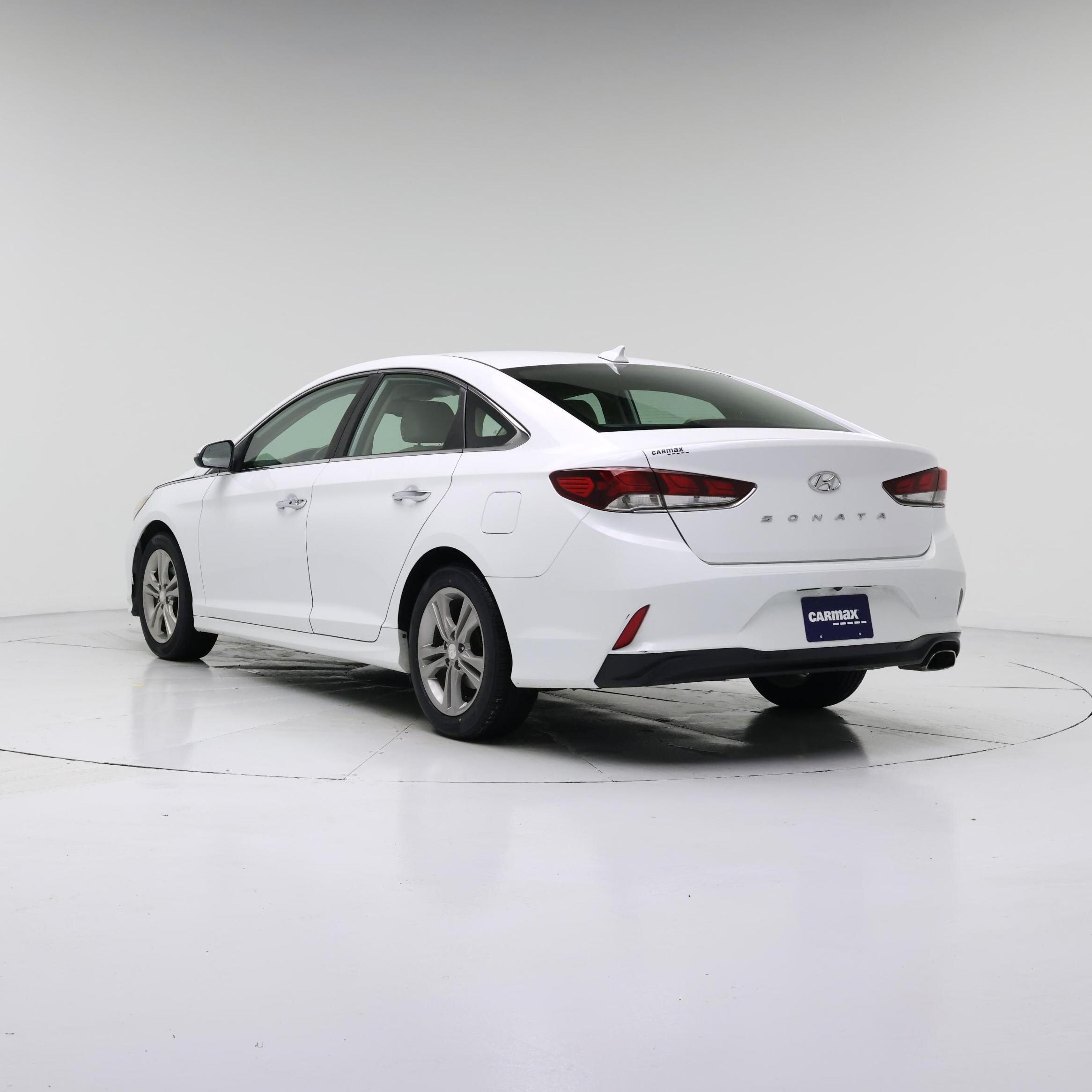 Thumbnail: 2019 Hyundai Sonata - 2