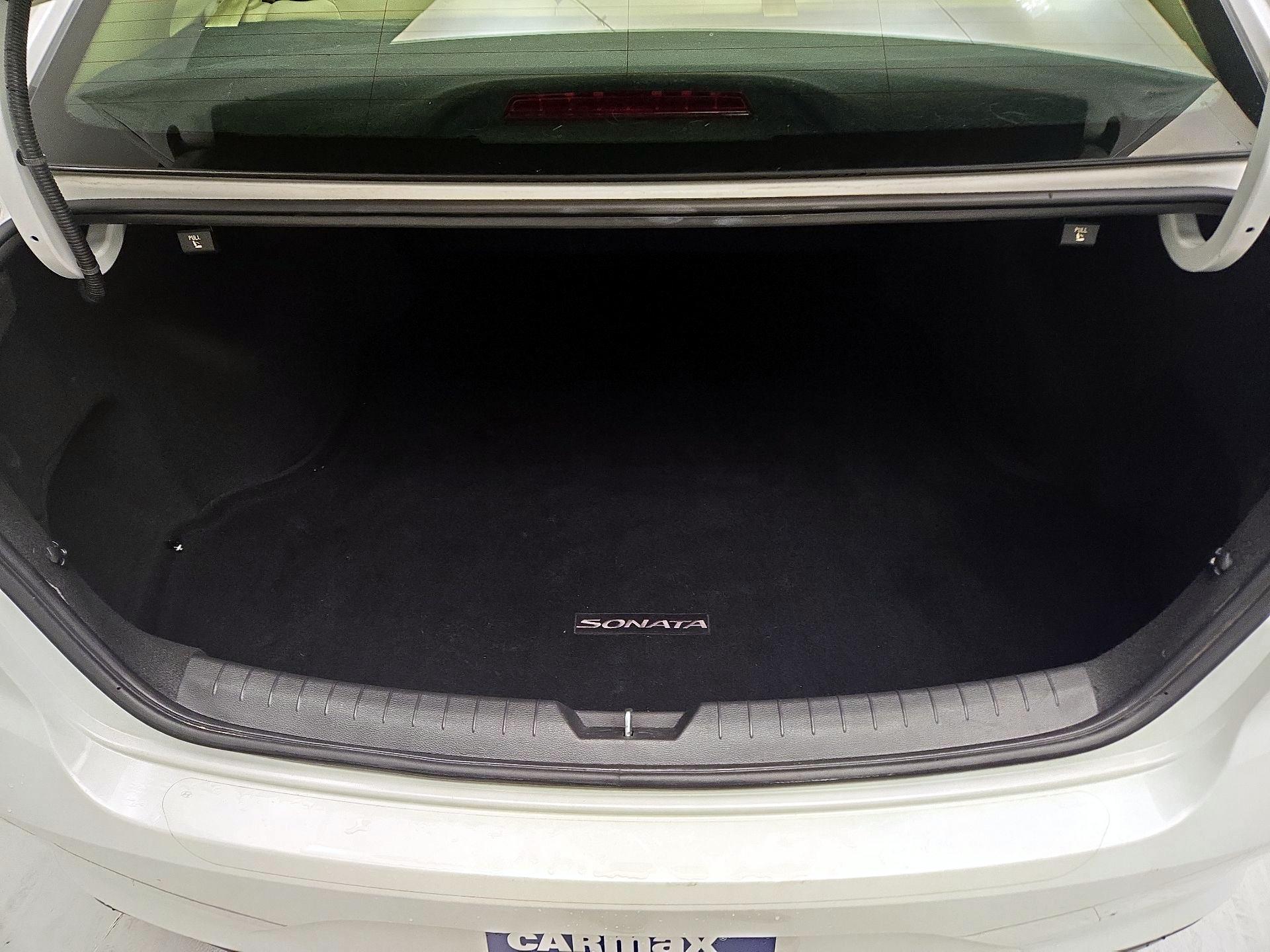 Thumbnail: 2019 Hyundai Sonata - 20