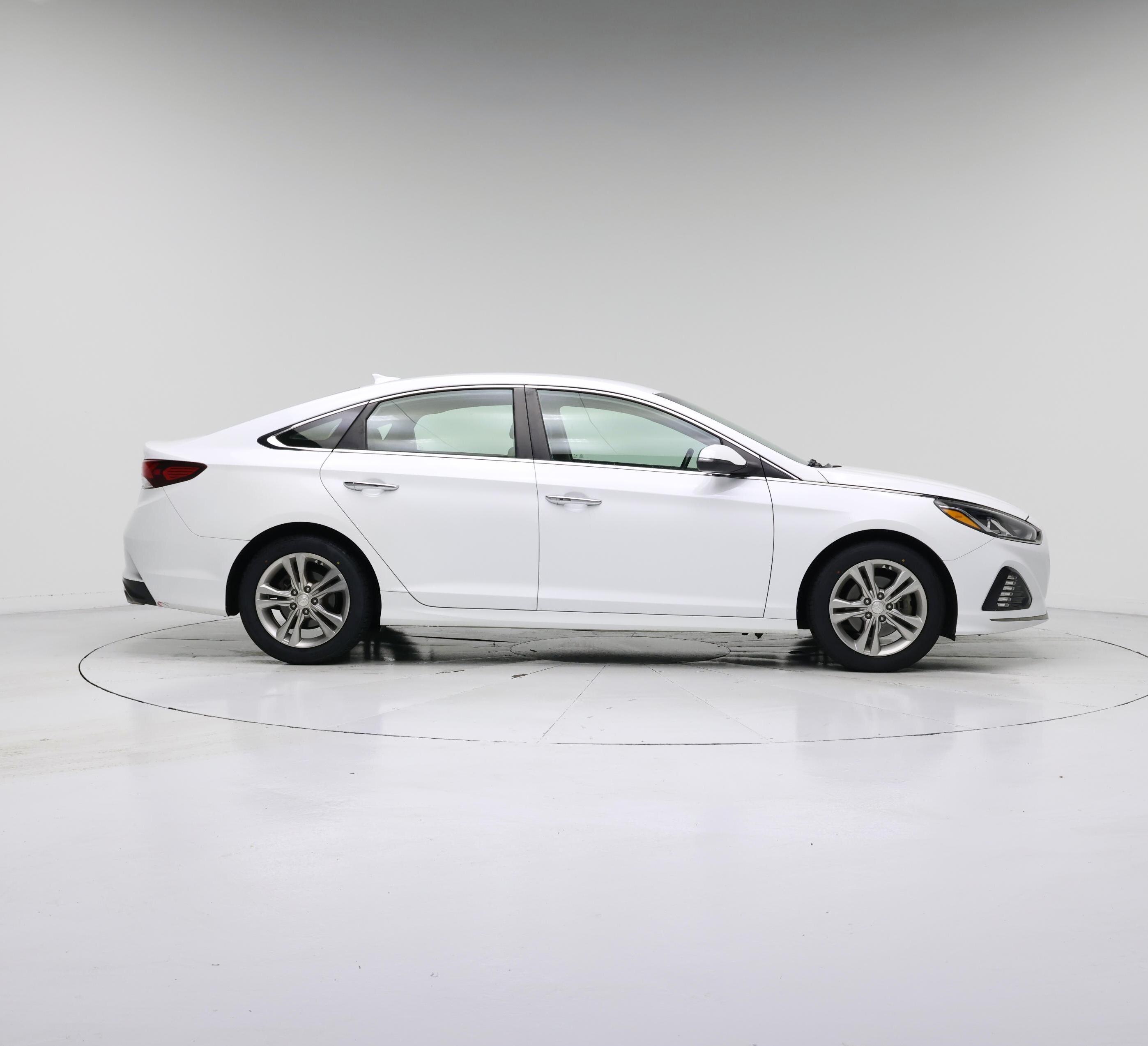Thumbnail: 2019 Hyundai Sonata - 7