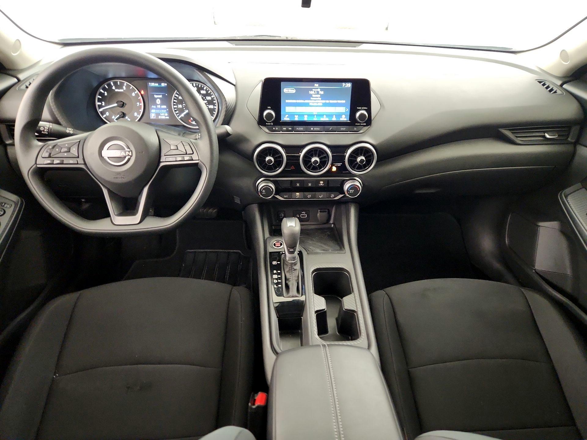 Thumbnail: 2025 Nissan Sentra - 9