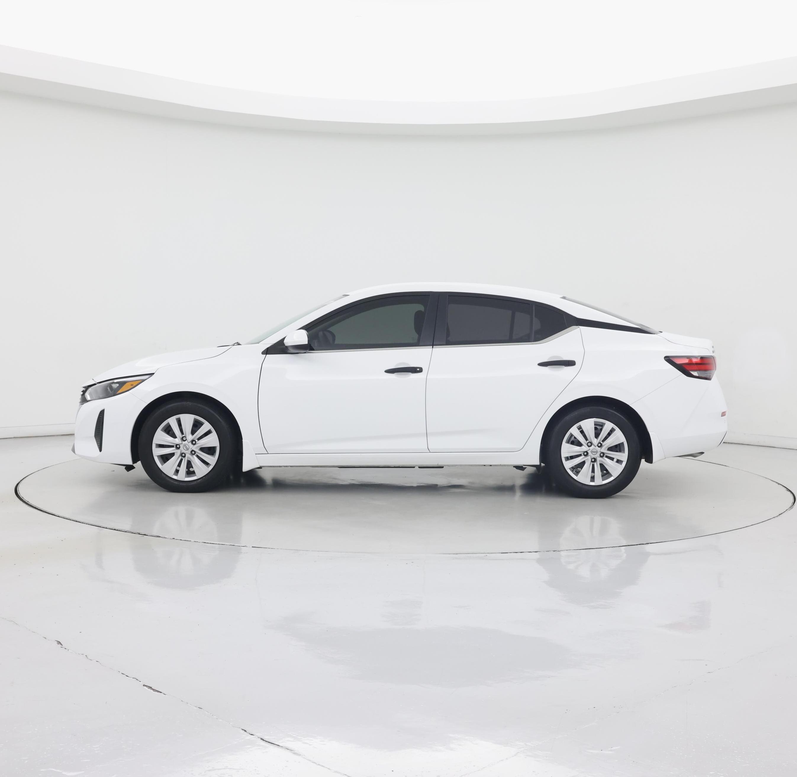 Thumbnail: 2025 Nissan Sentra - 3