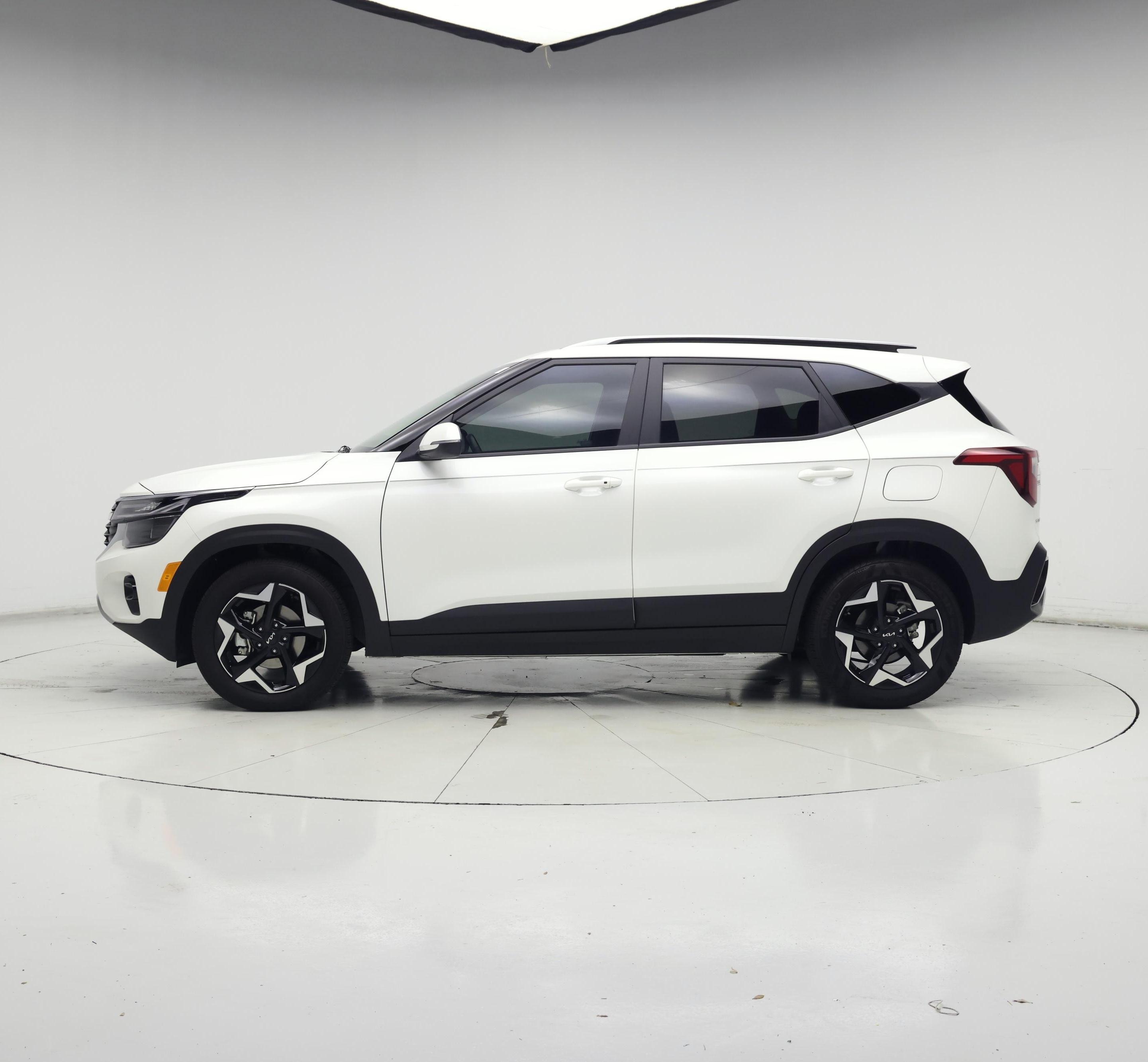 Thumbnail: 2026 Kia Seltos - 3